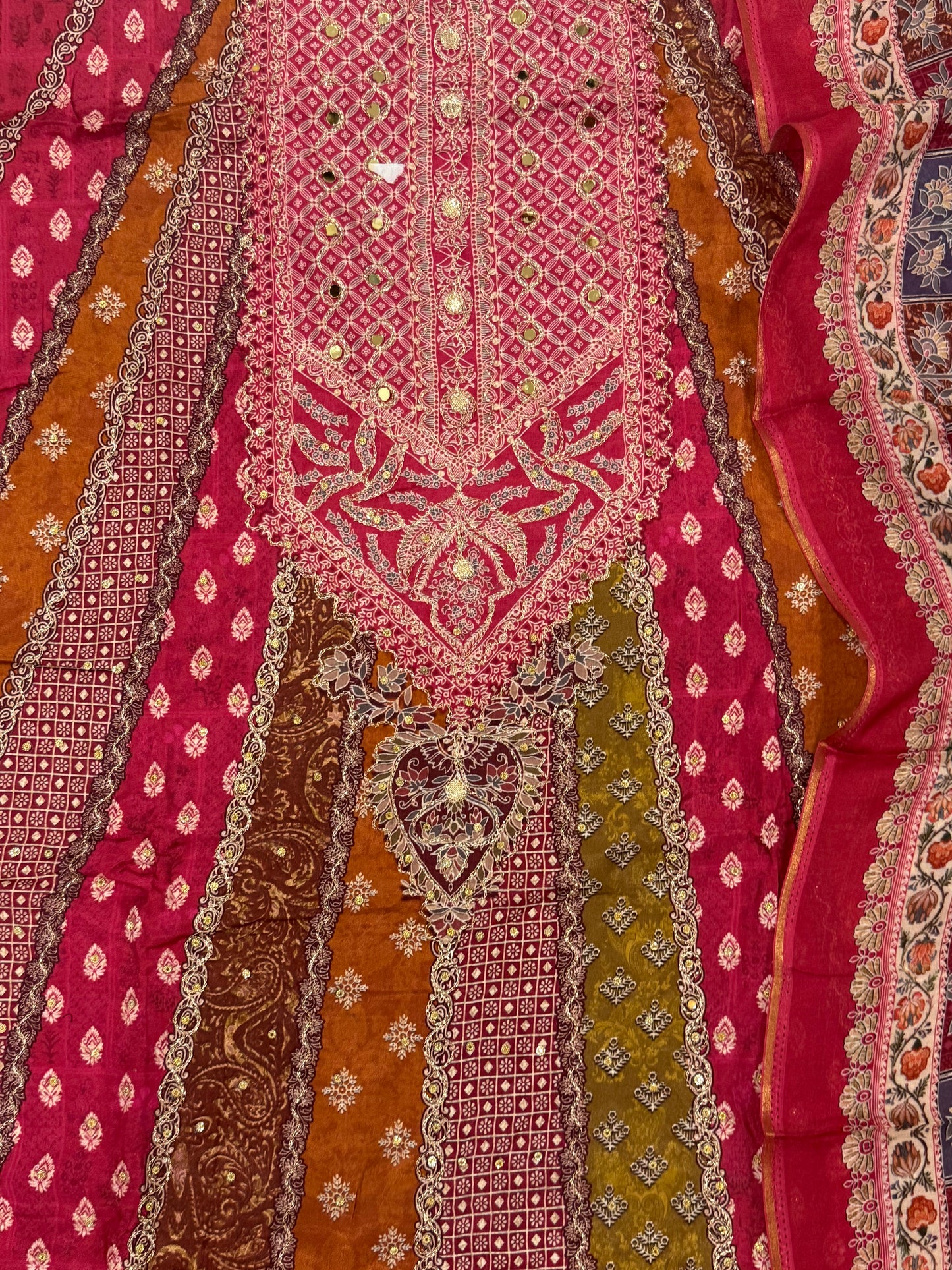 MUMTAZ MUSLIN EMBROIDERY SUIT 407 Q