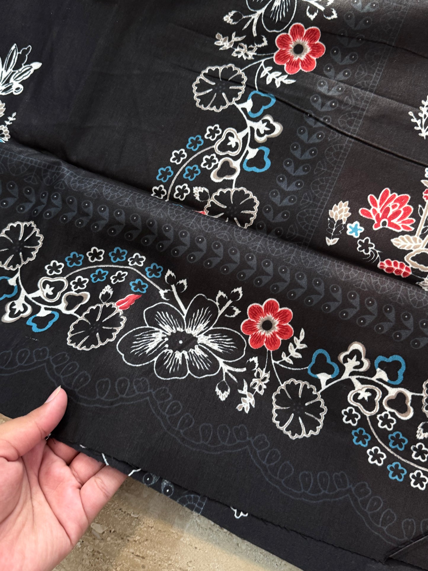 PURE COTTON PRINTED SUIT 5 Q