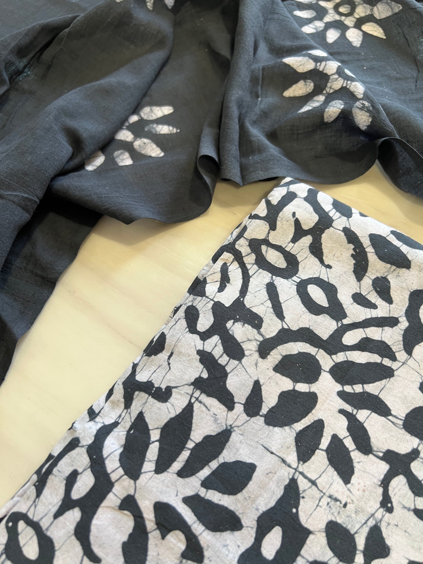 NATURAL PURE COTTON BATIK SUIT 1