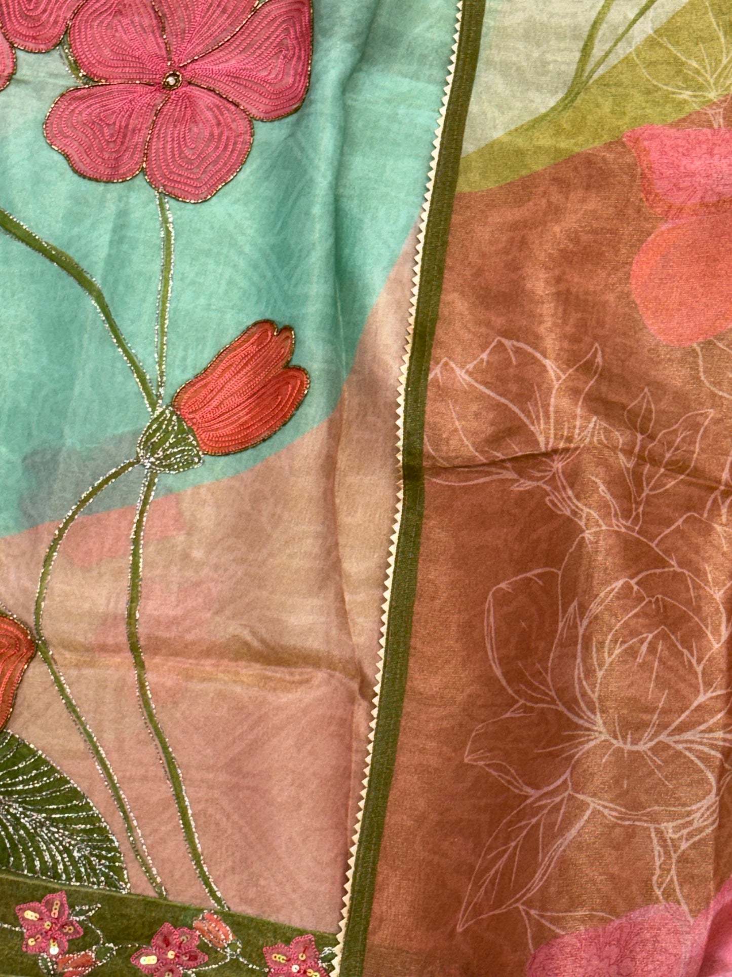 ZARQASH HAND EMBROIDERY SUIT Q