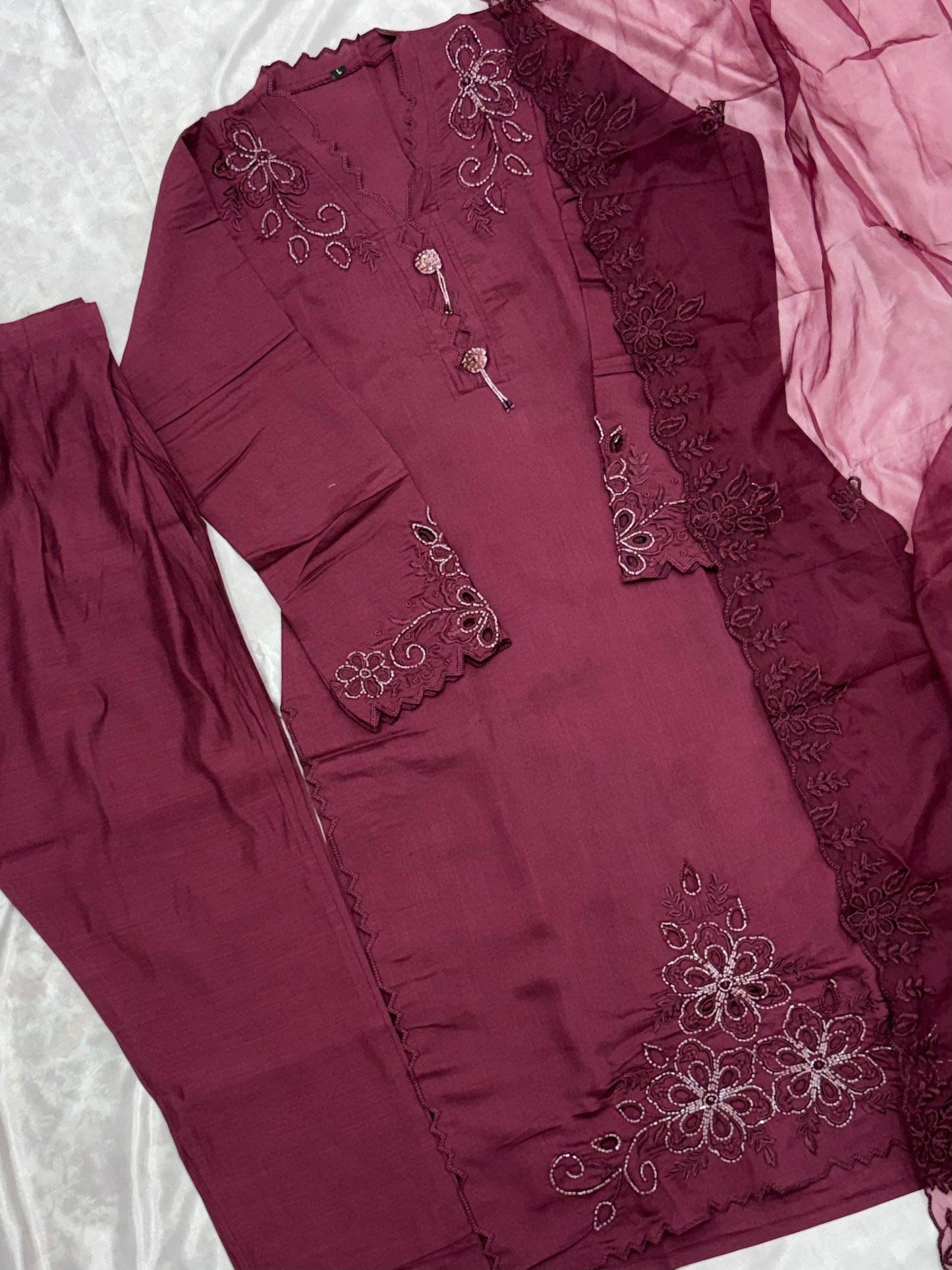 ZARQASH CUTWORK EMBROIDERY SUIT