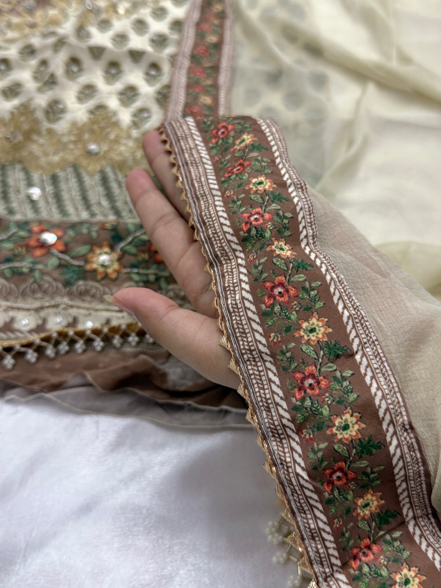 NAZAKAT CREPE EMBROIDERY SUIT 5 Q