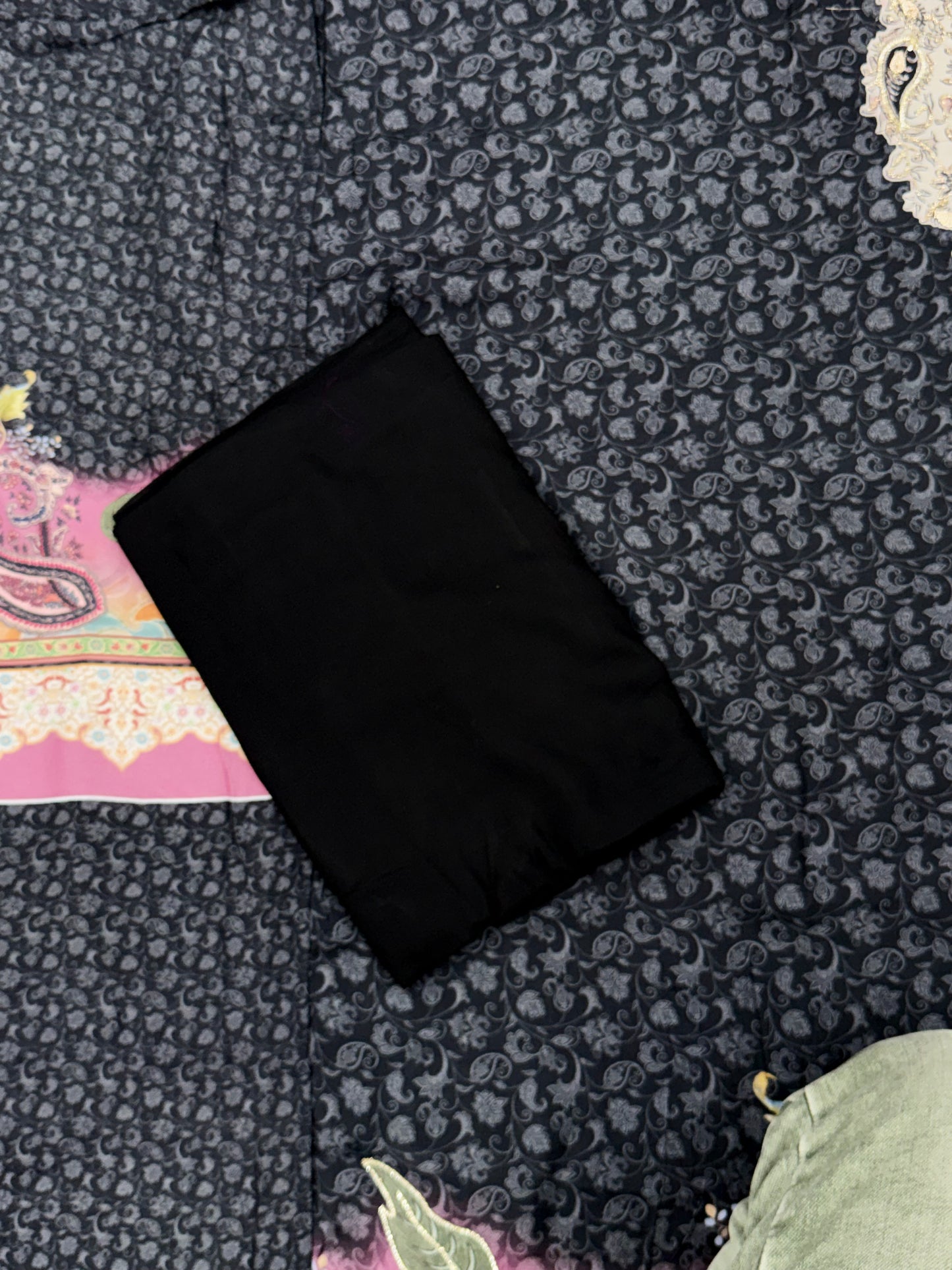 MUSLIN HAND EMBROIDERY SUIT 282 Q