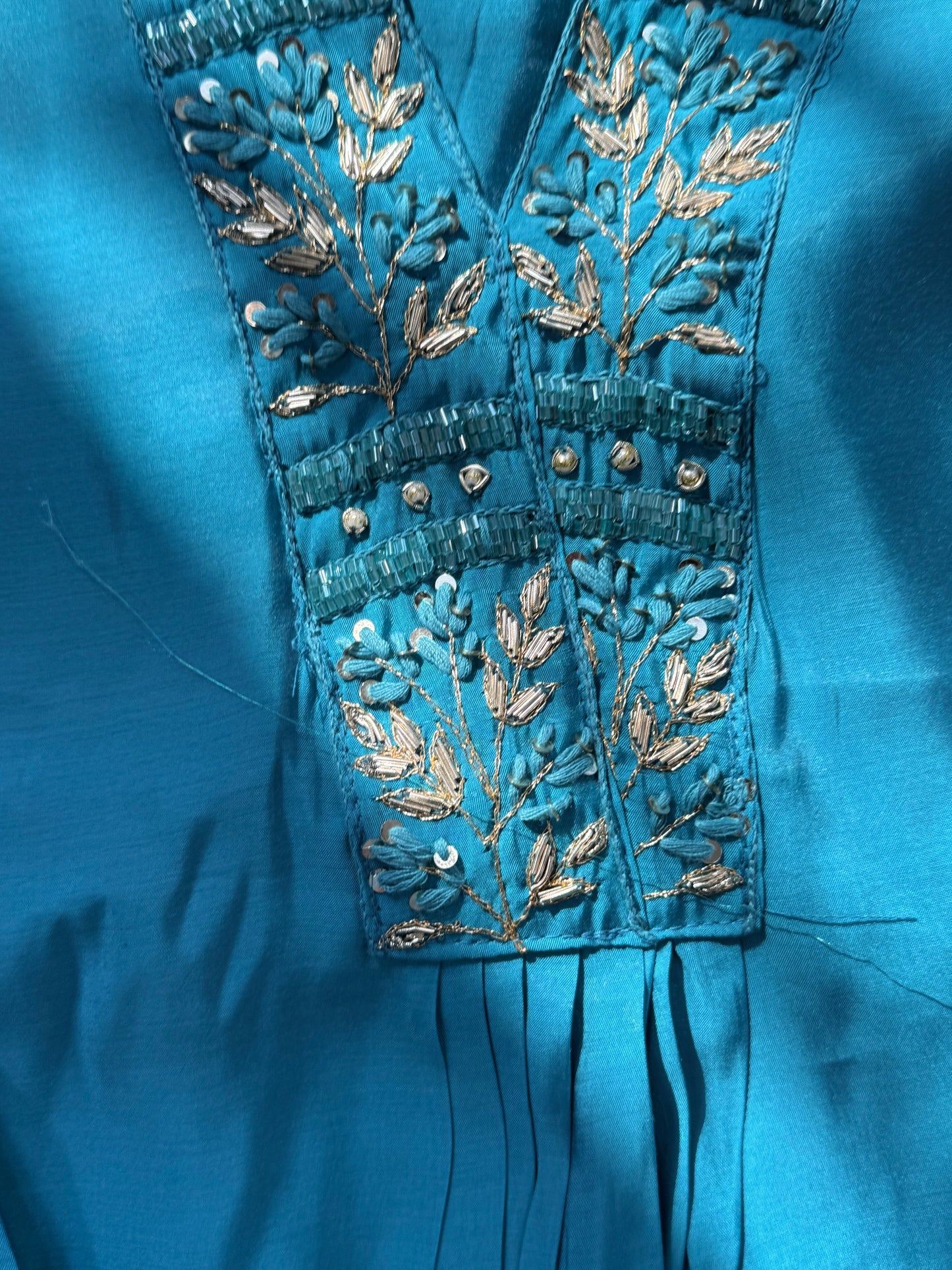 MUL CHANDERI HANDWORK FROCK 2 Q