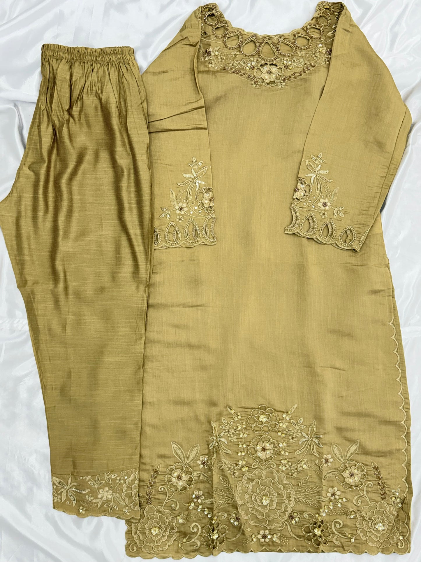 ZARQASH CUTWORK EMBROIDERY SUIT Q