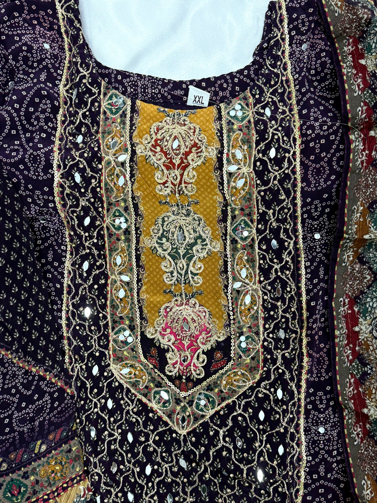 RAHI CREPE READYMADE SUIT Q