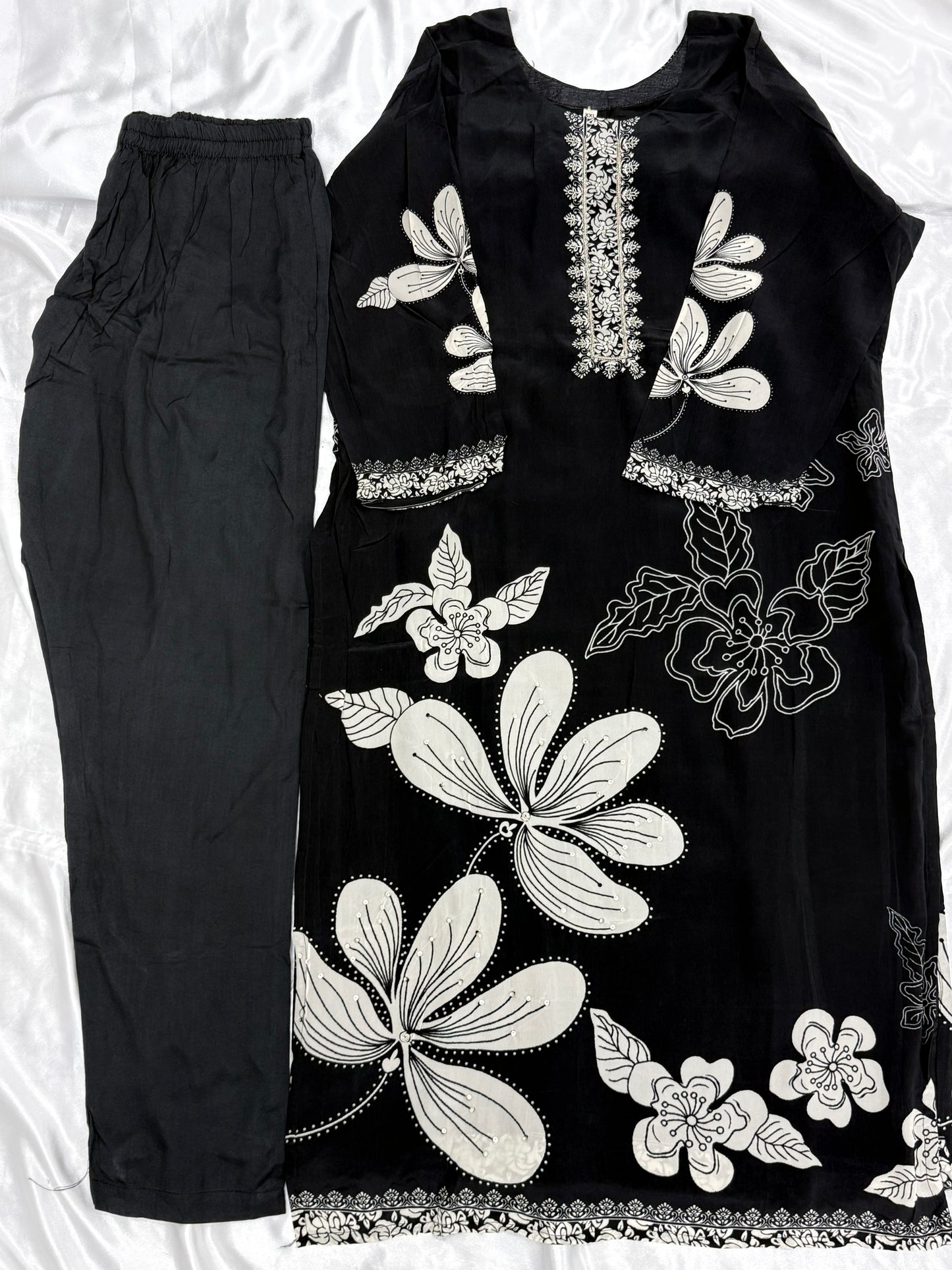 SF MUSLIN READYMADE SUIT Q
