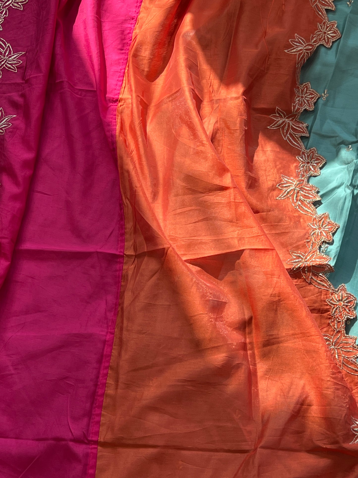 SARA SEA GREEN SILK EMBROIDERY SUIT