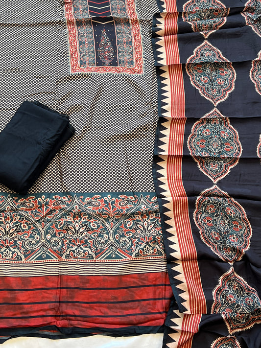 KAIRA MUSLIN HAND WORK EMBROIDERY SUIT 4 Q