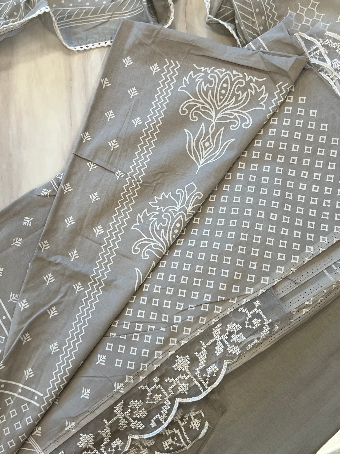 IBADAT COTTON EMBROIDERY SUIT 1