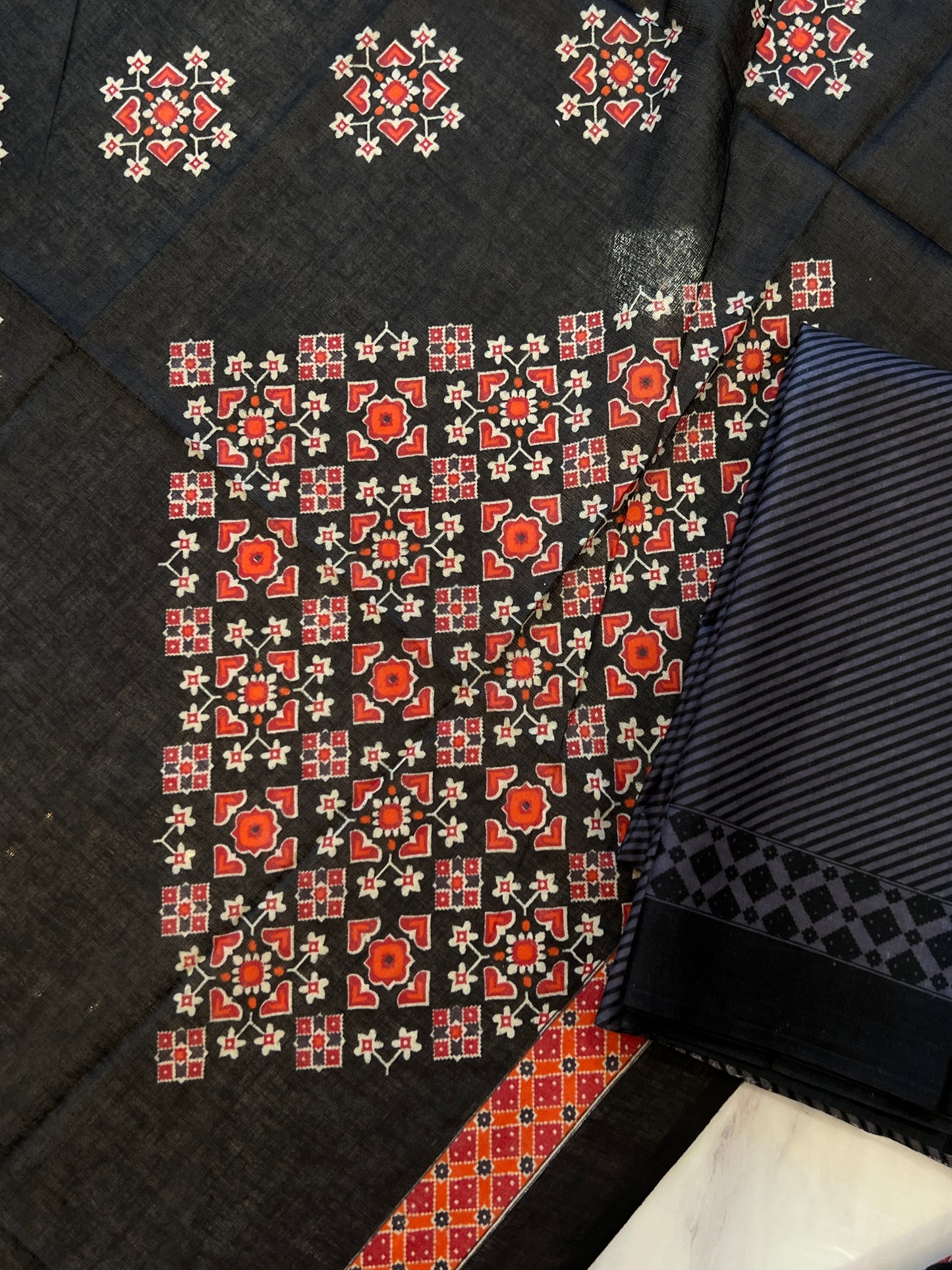 BLACK ELEGANCE PURE COTTON PRINTED SUIT