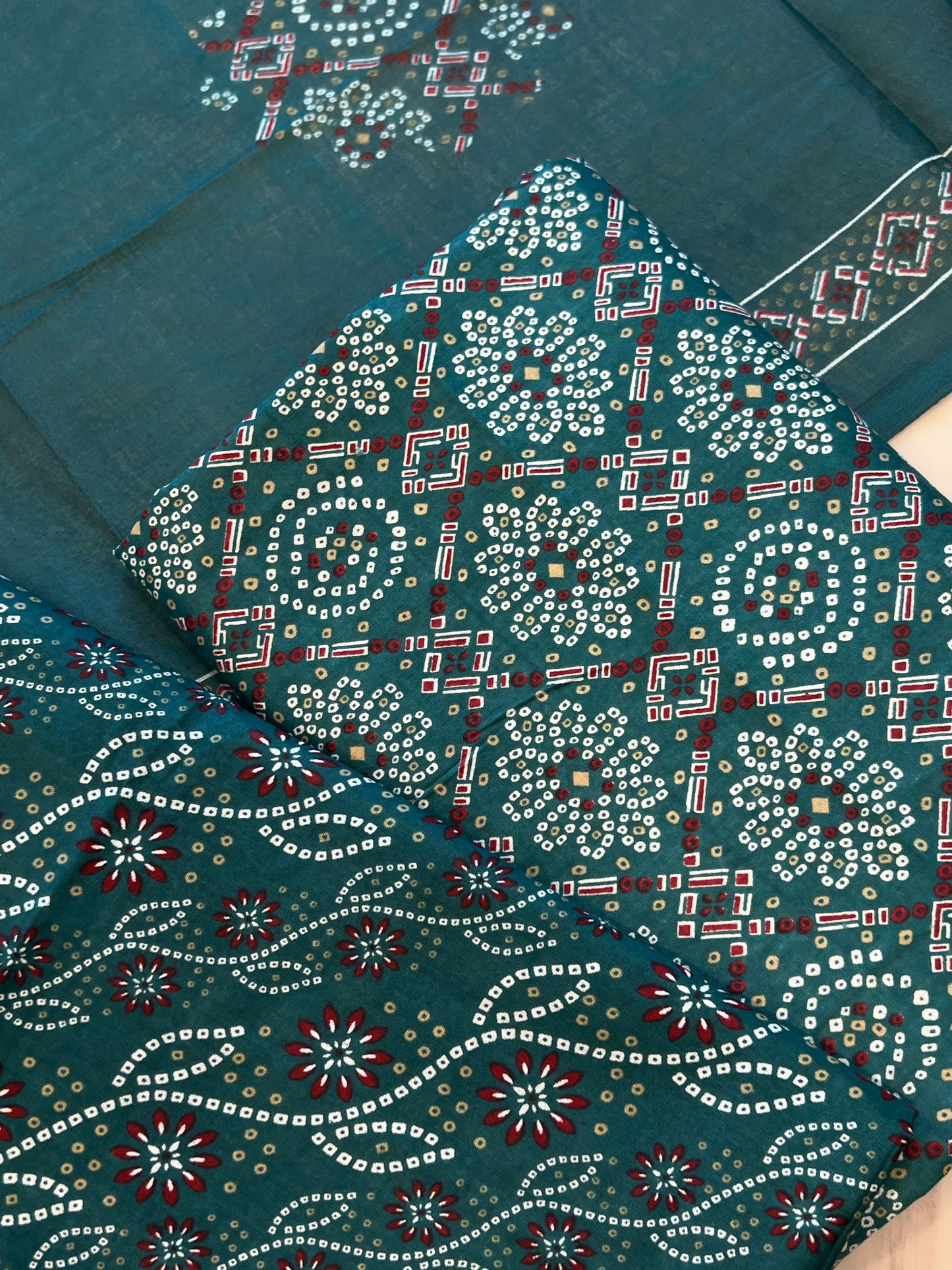GREEN ELEGANCE PURE COTTON PRINTED SUIT