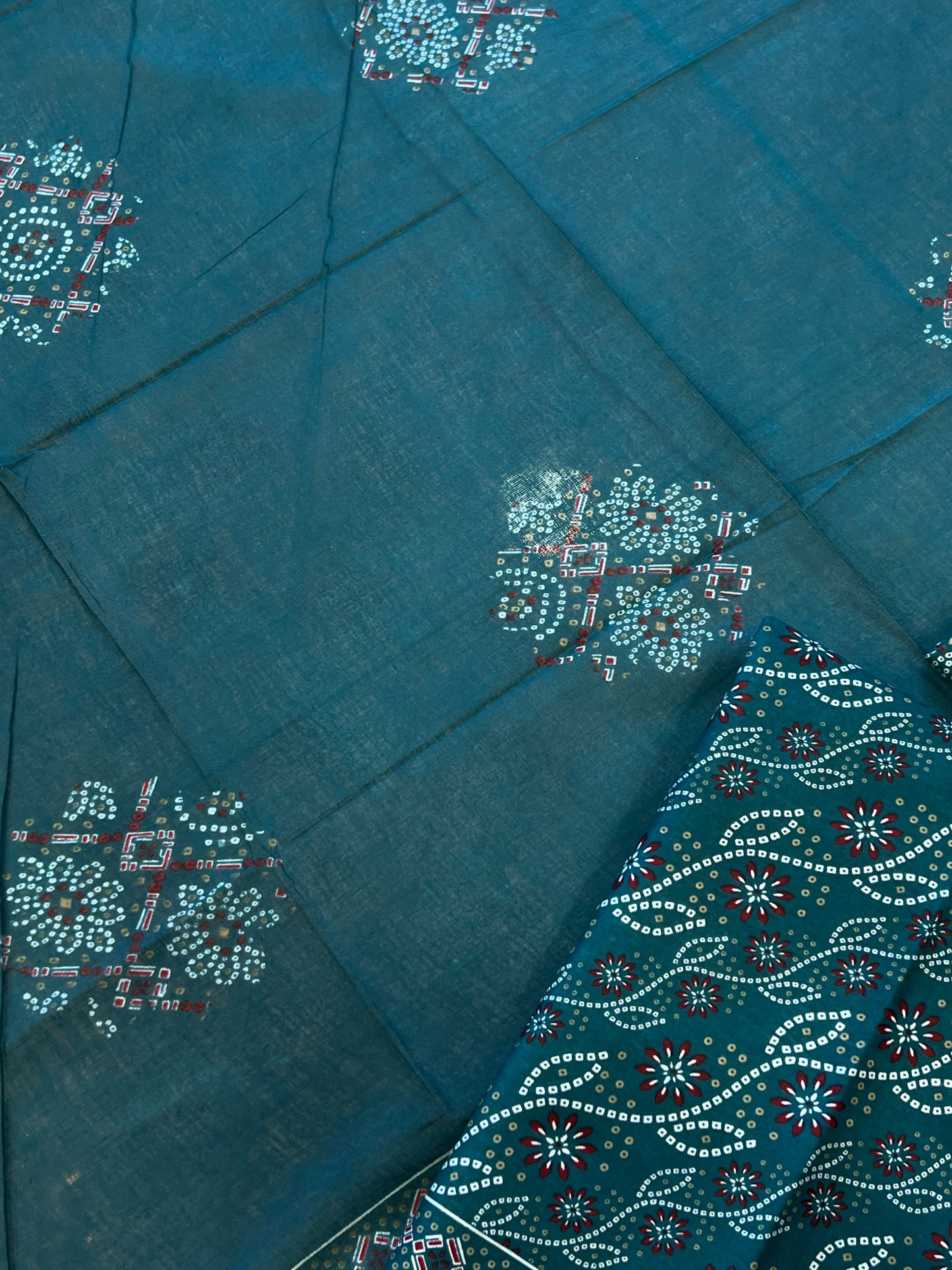 GREEN ELEGANCE PURE COTTON PRINTED SUIT