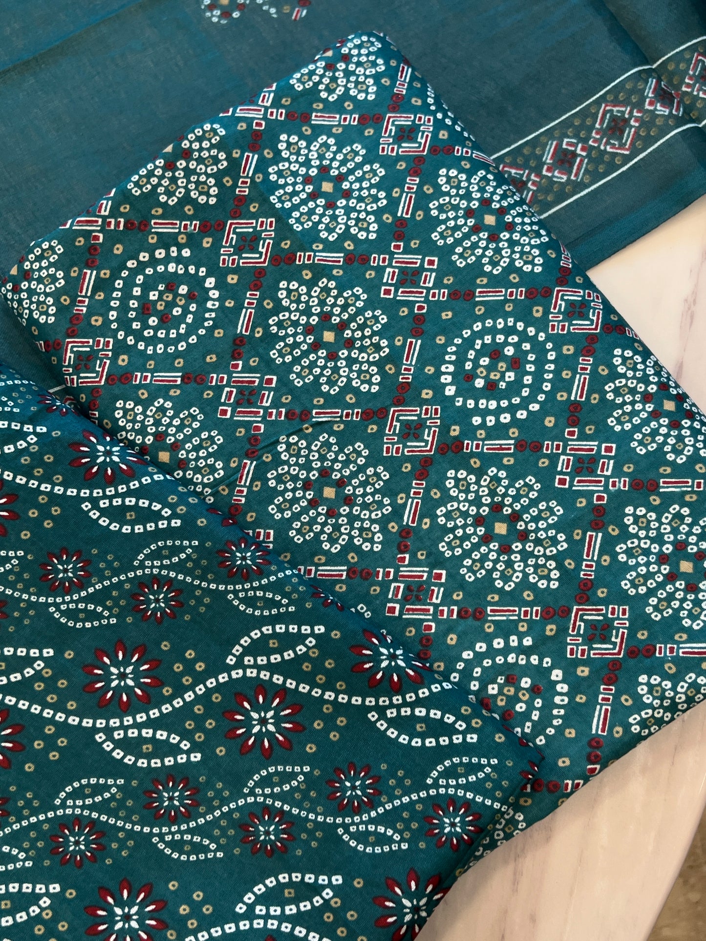 GREEN ELEGANCE PURE COTTON PRINTED SUIT