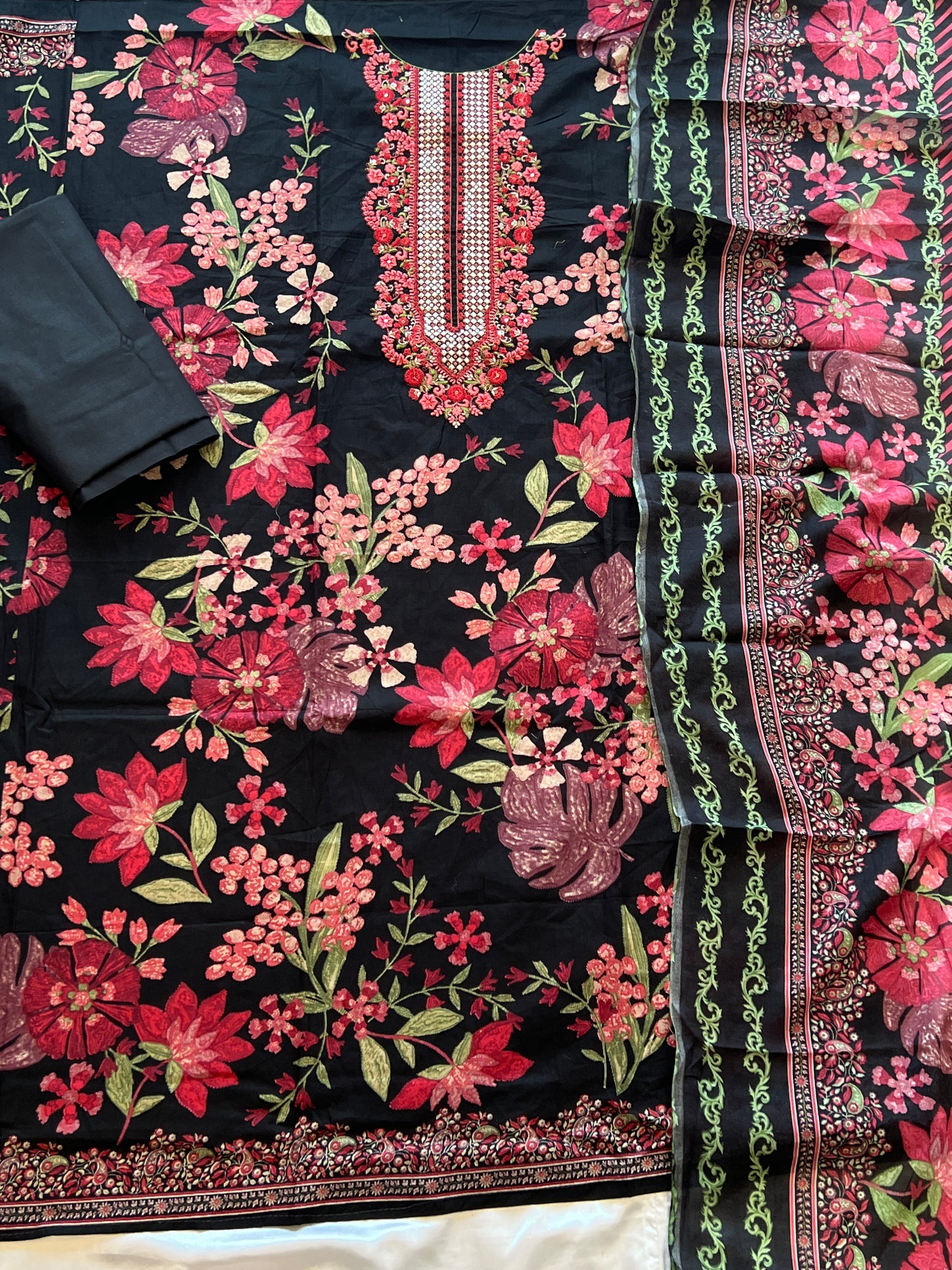 CASMERE COTTON EMBROIDERY SUIT 2 Q
