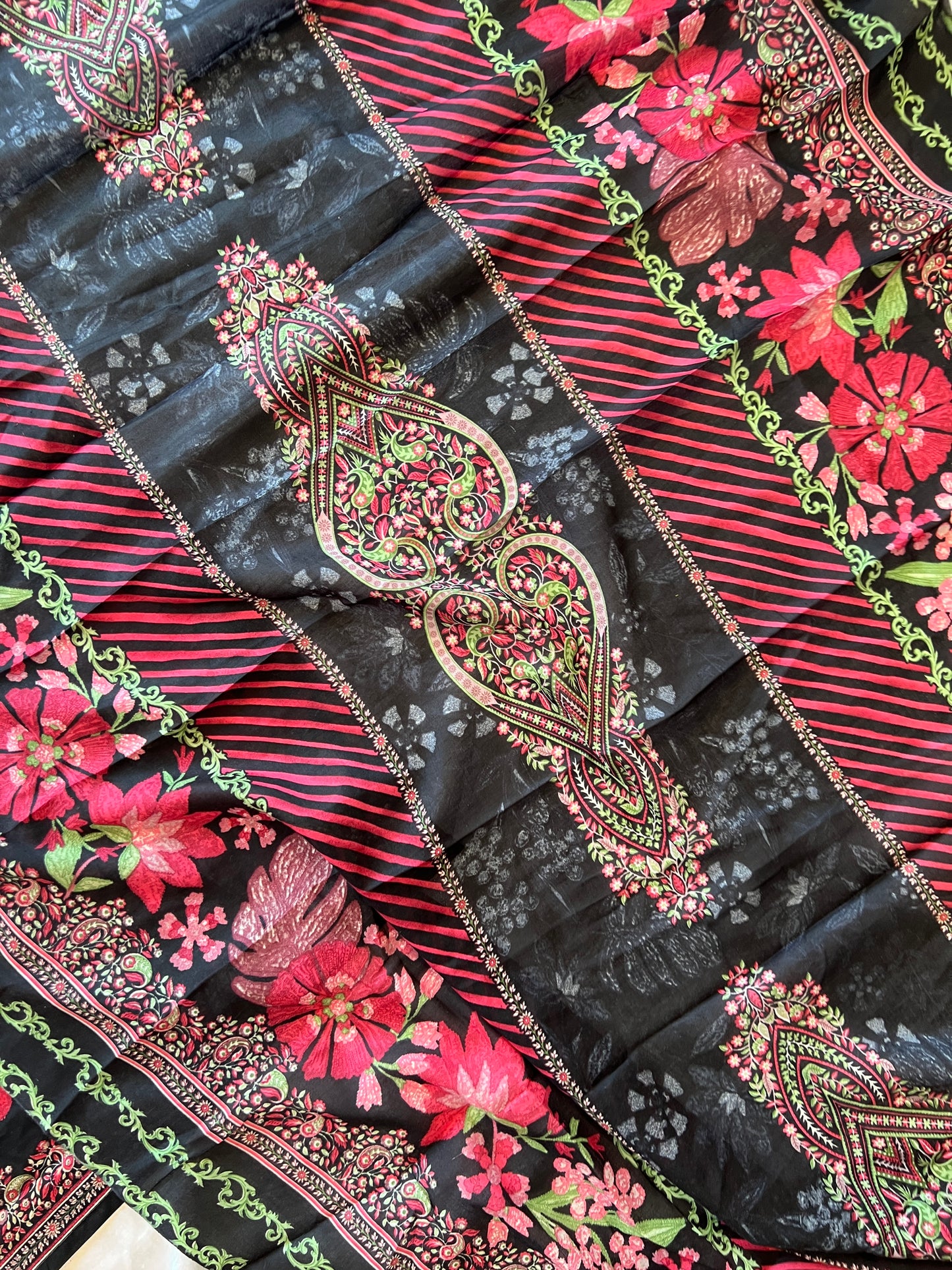 CASMERE COTTON EMBROIDERY SUIT 2 Q
