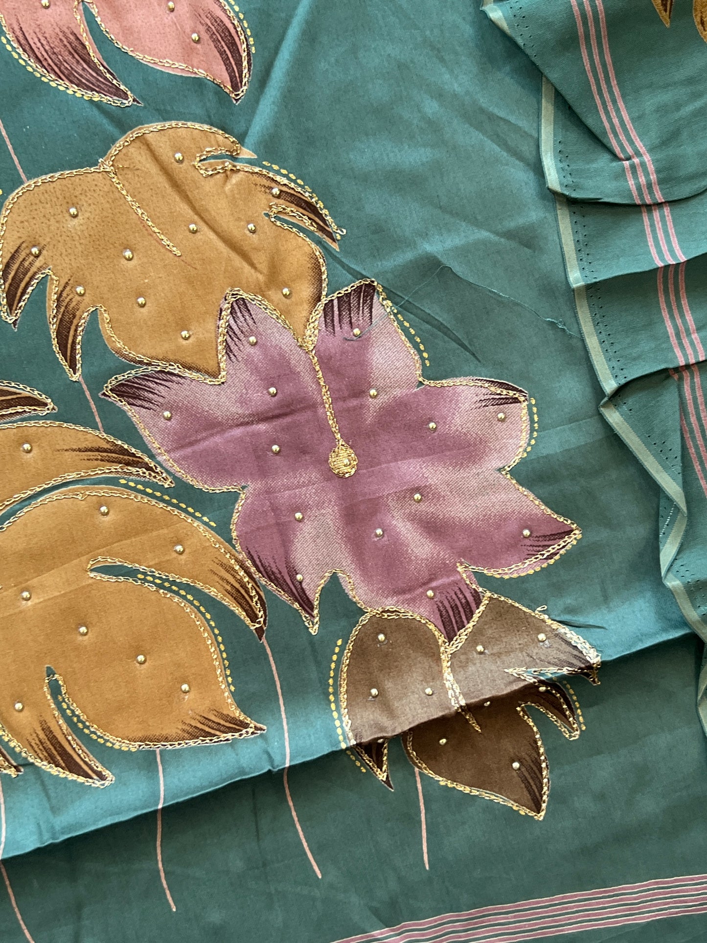 MUMTAZ MUSLIN EMBROIDERY SUIT 1