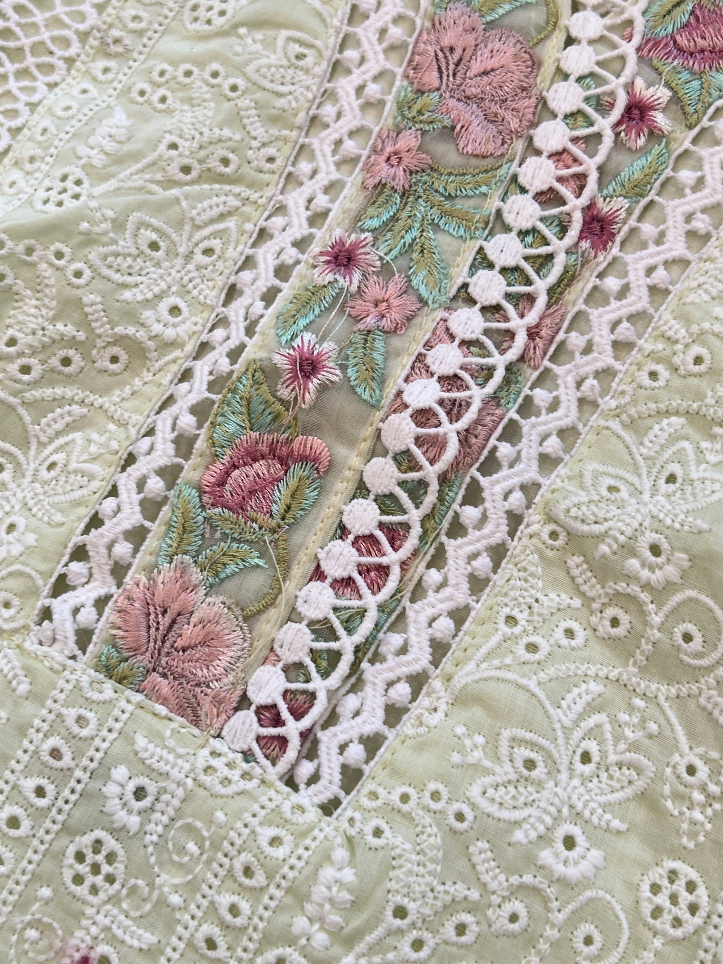 RAAHI PURE COTTON EMBROIDERY SUIT 10
