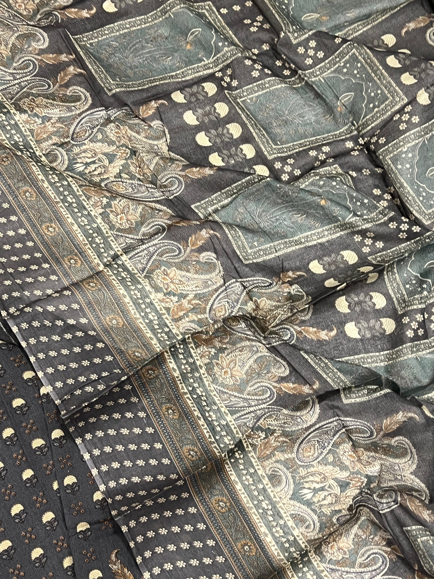 PAISLEY COTTON EMBROIDERY READYMADE SUIT 4 Q