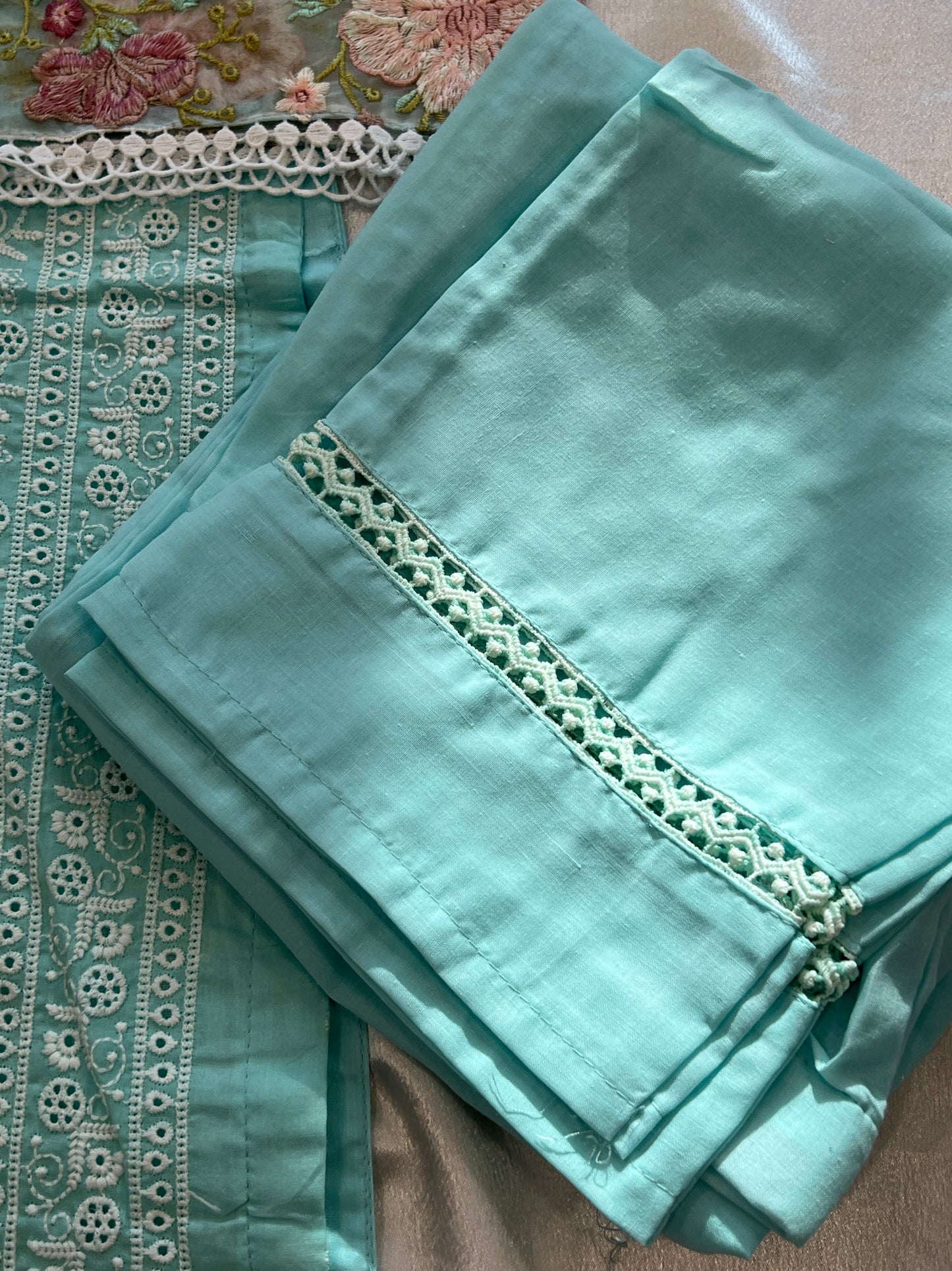 RAAHI PURE COTTON EMBROIDERY SUIT 2