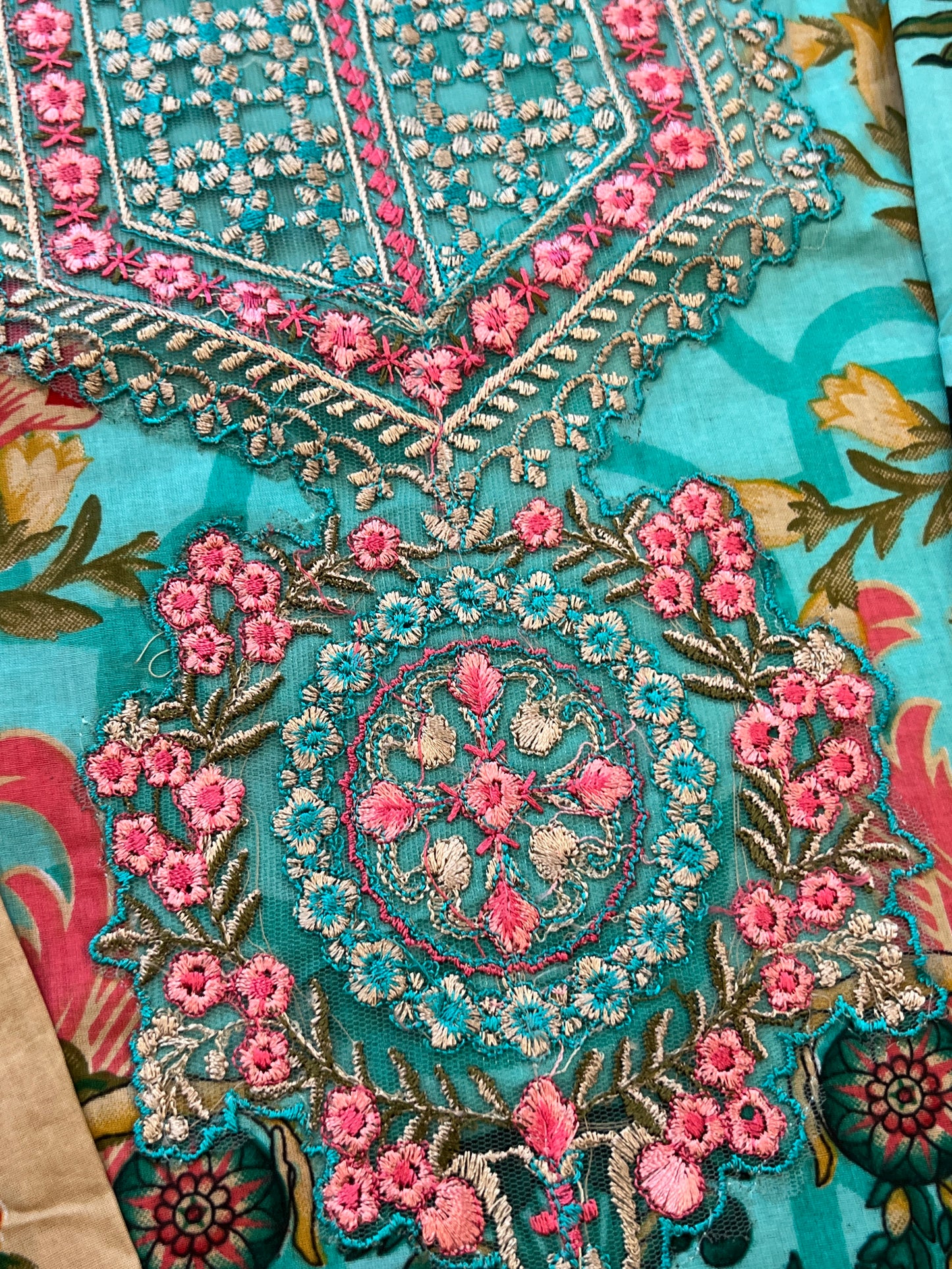 NOORI COTTON PATCH SUIT 4