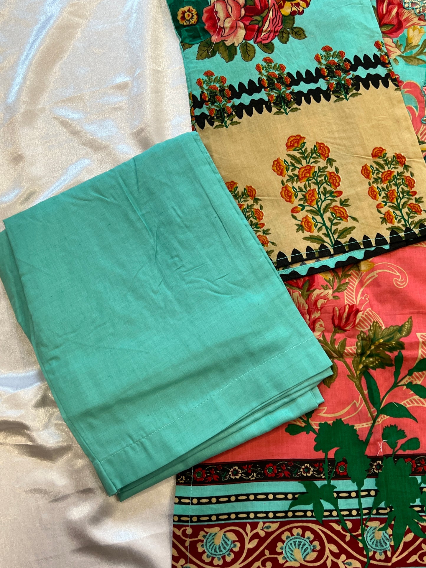NOORI COTTON PATCH SUIT 4