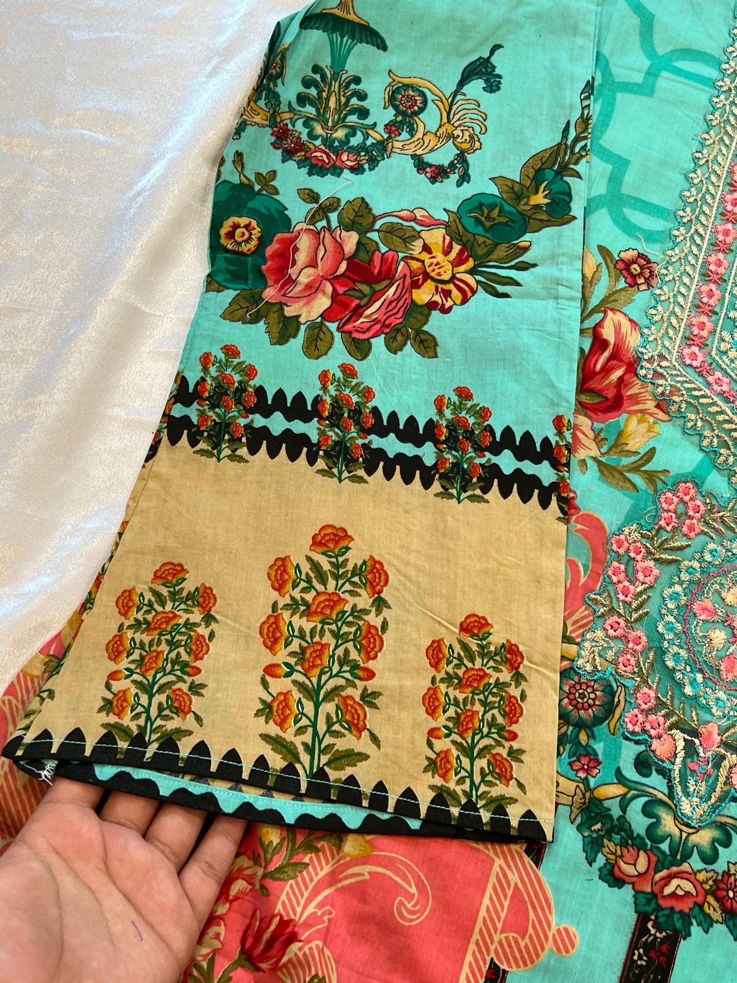 NOORI COTTON PATCH SUIT 4