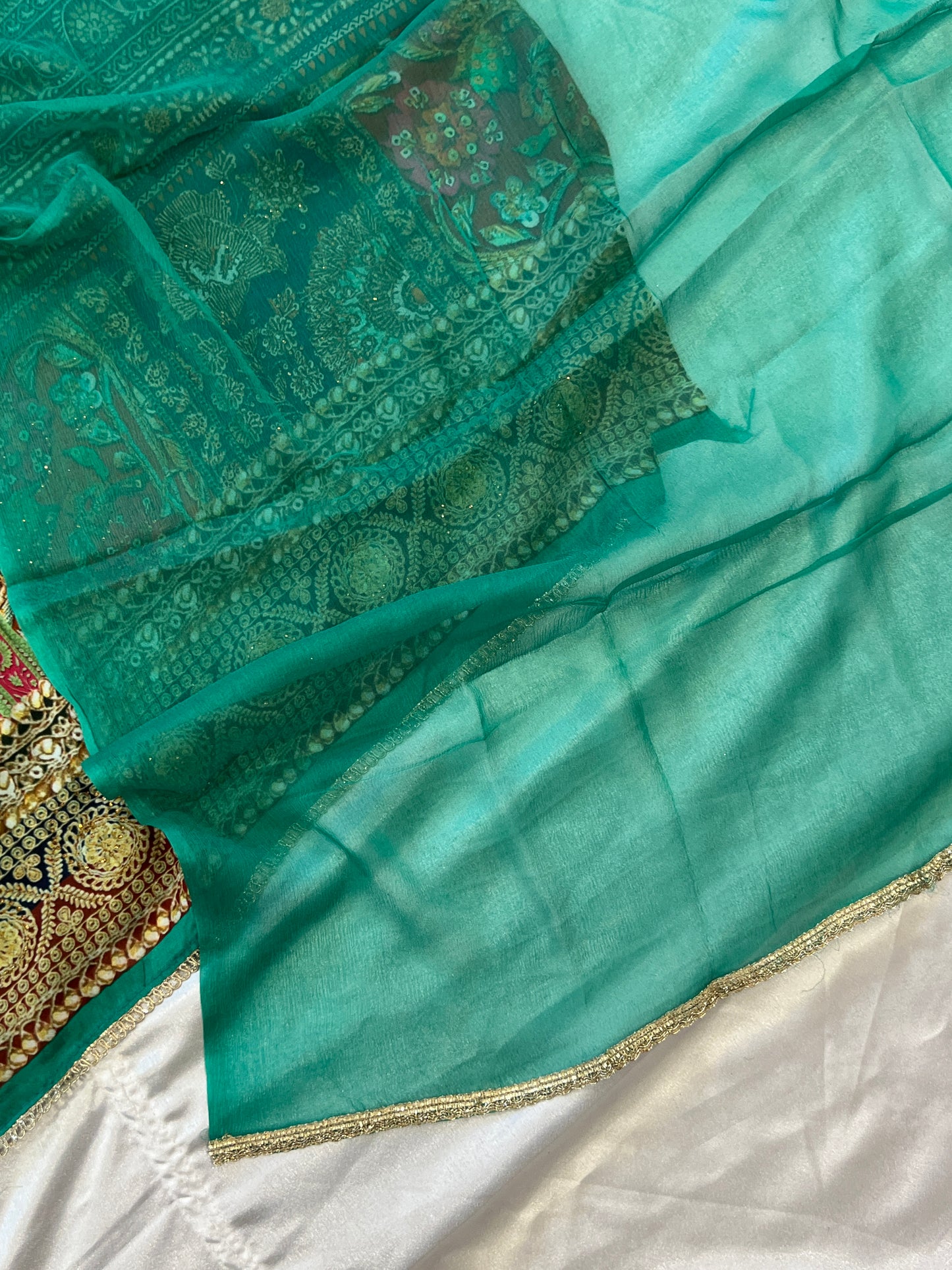 GREEN MULTI COLOUR CHINNON SILK EMBROIDERY SUIT 1507