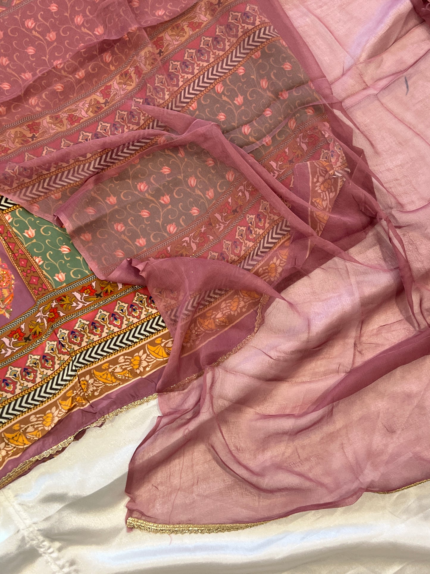 PURPLE PURE CREPE EMBROIDERY SUIT 1007