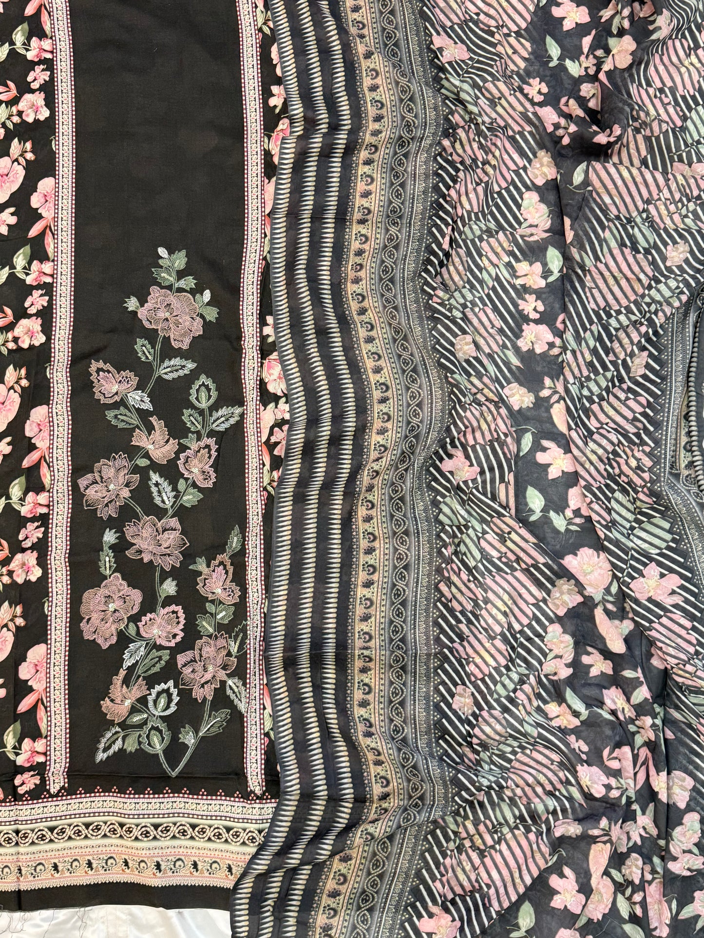 CASHMERE GREY COTTON EMBROIDERY SUIT Q