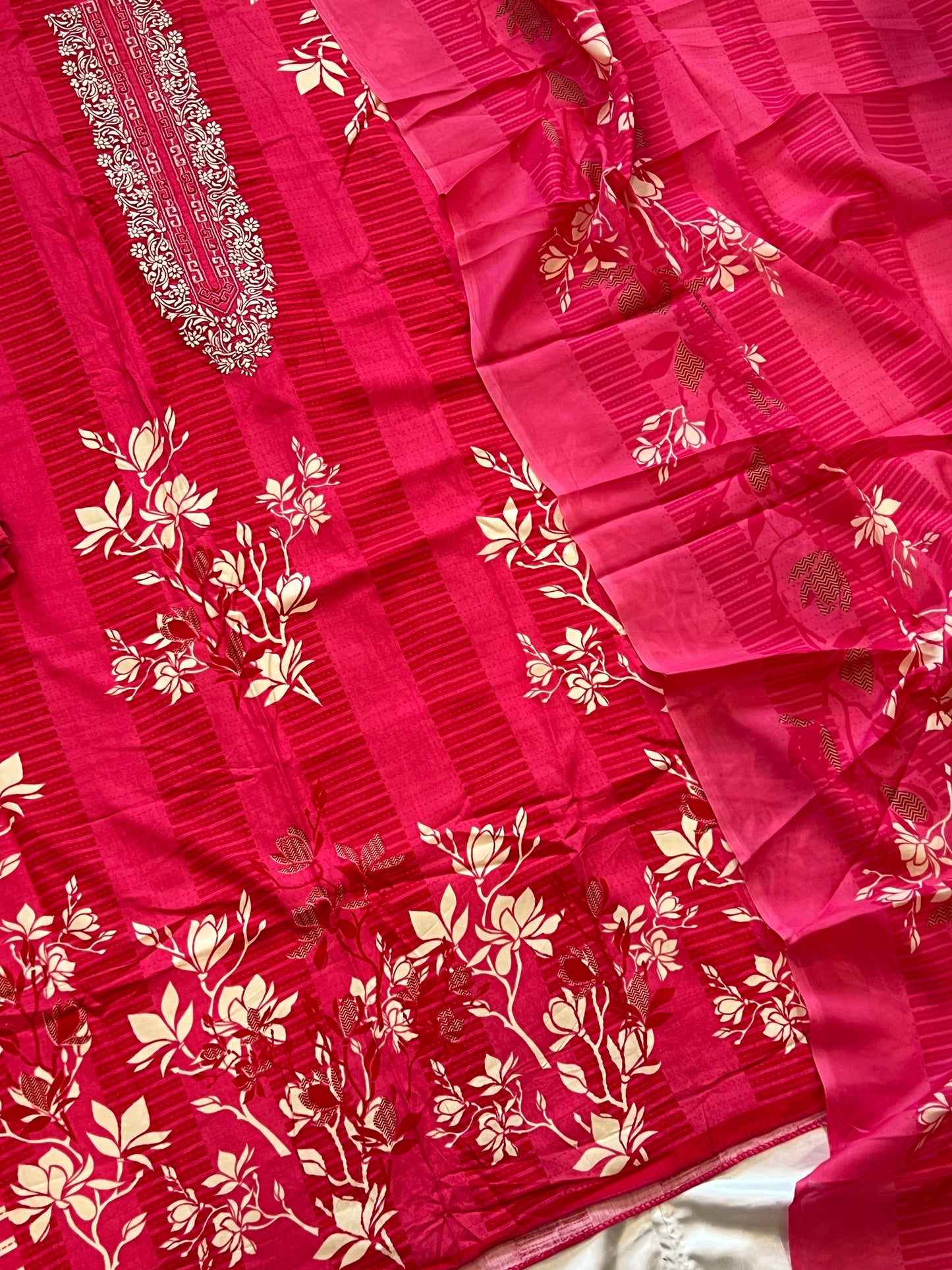 PINK AVATARA COTTON EMBROIDERY SUIT