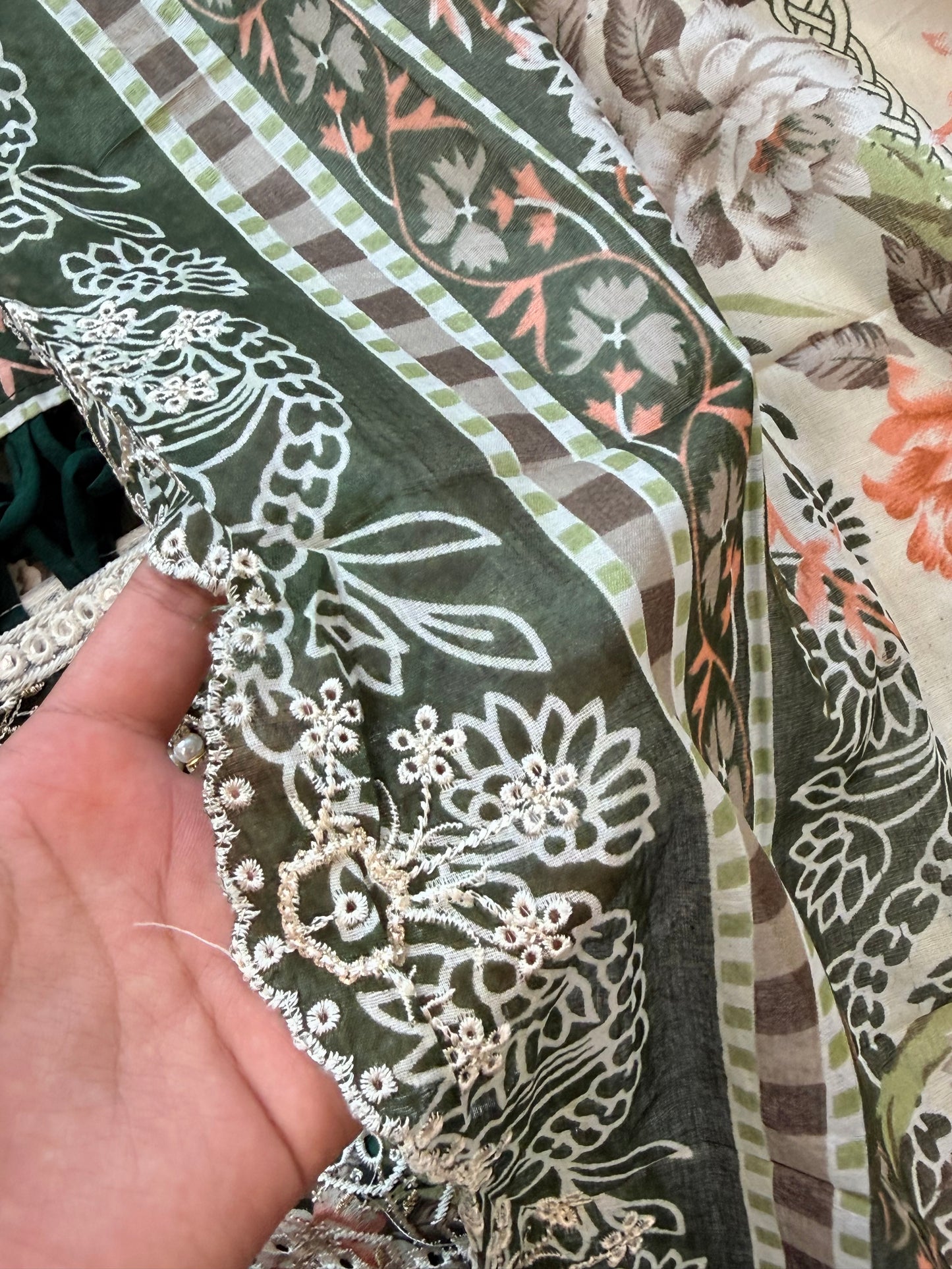 FIZA FARSHI SHALWAR GREEN SUIT 3 Q