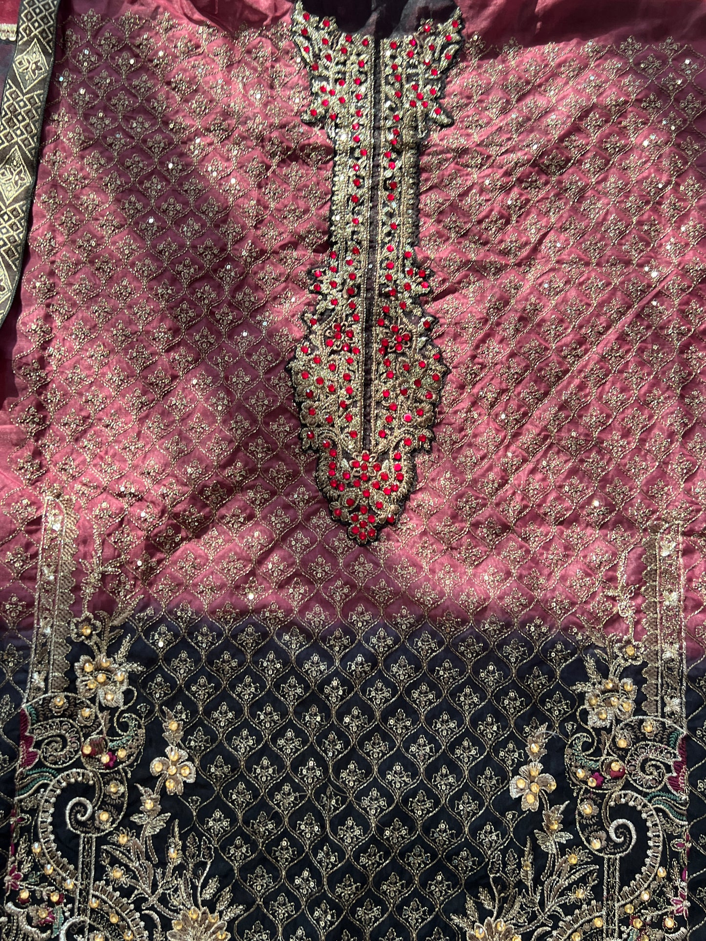 ZUFI BLACK ORGANZA EMBROIDERY SUIT
