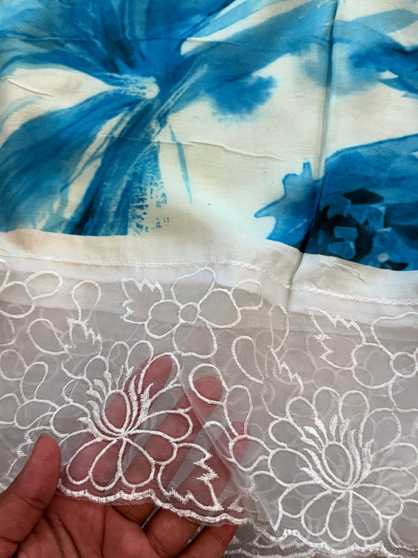 SHAHEEN PURE MSULIN SUIT 1004