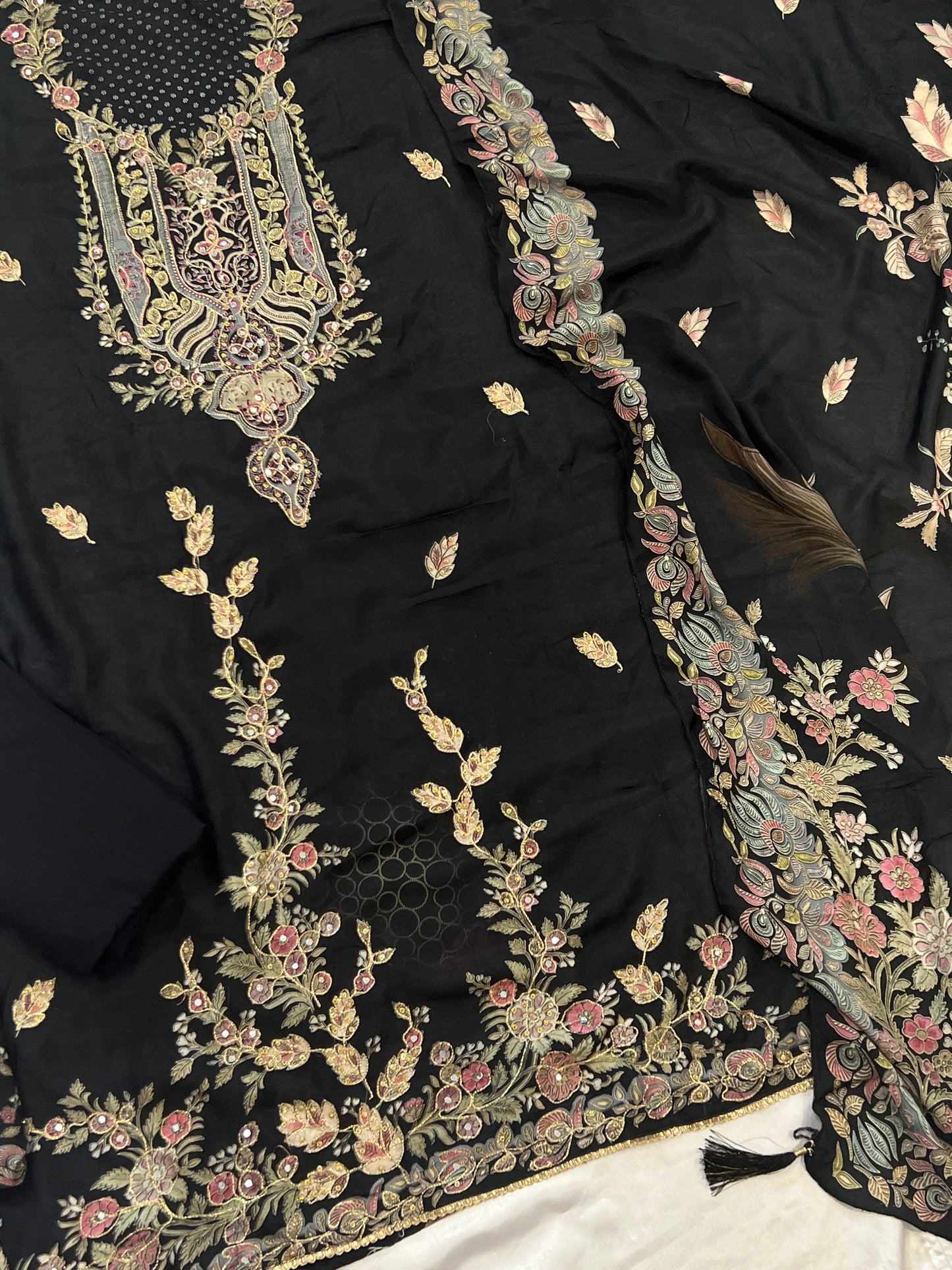 BLACK PURE MUSLIN EMBROIDERY SUIT 137