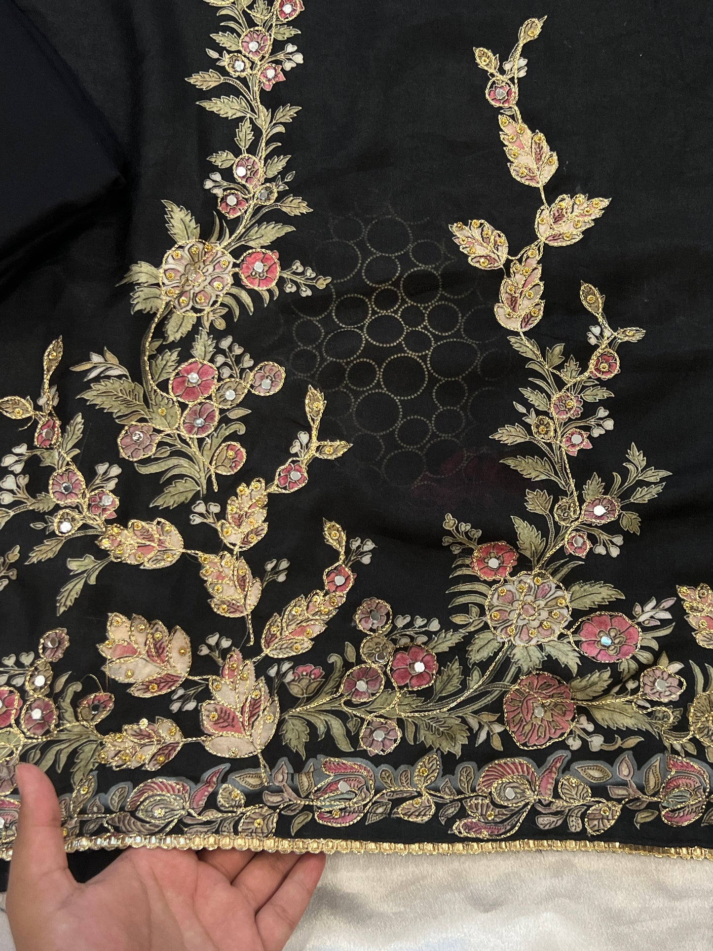 BLACK PURE MUSLIN EMBROIDERY SUIT 137