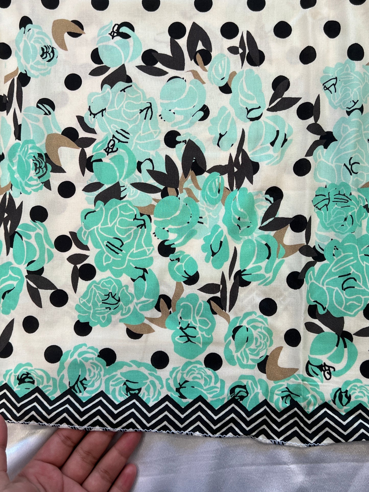 POLKA DOTLAWN EMBROIDER SUIT 1