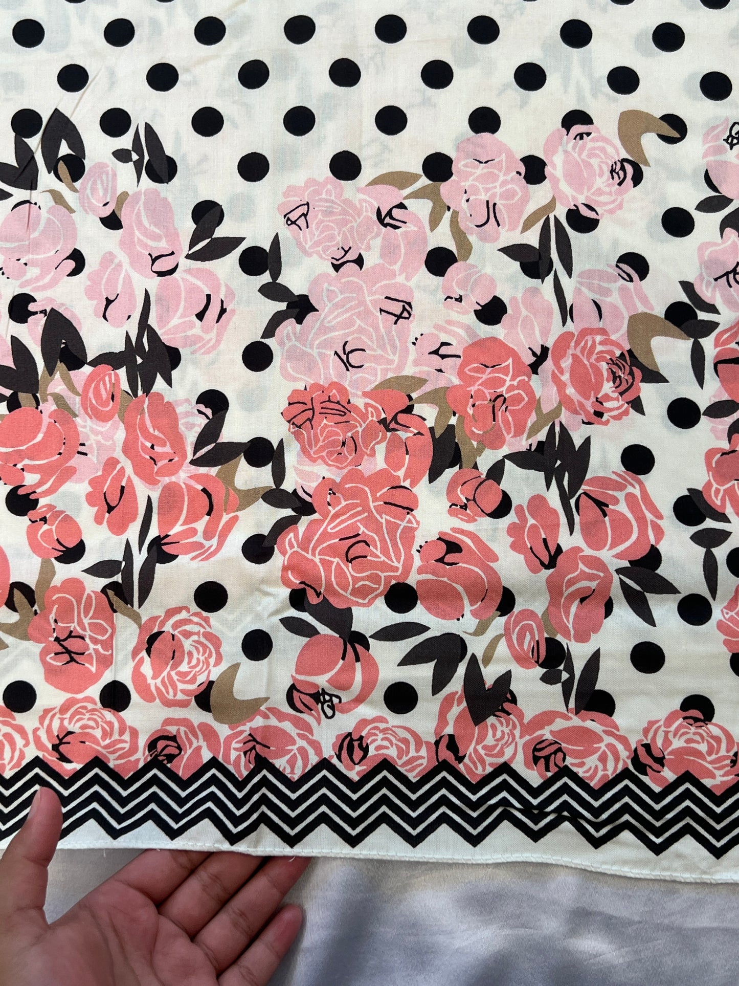 POLKA DOTLAWN EMBROIDER SUIT 3