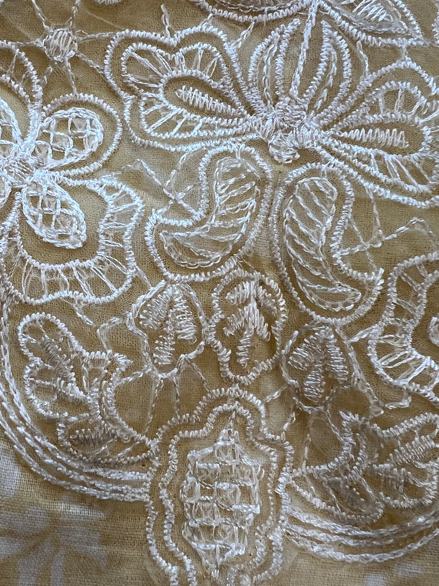 HAALA LAWN EMBROIDERY PATCH SUIT 4