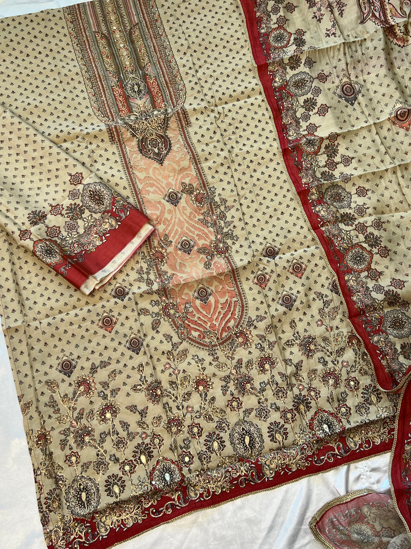 SAIRA MUSLIN HAND WORK EMBROIDERY SUIT 3 Q