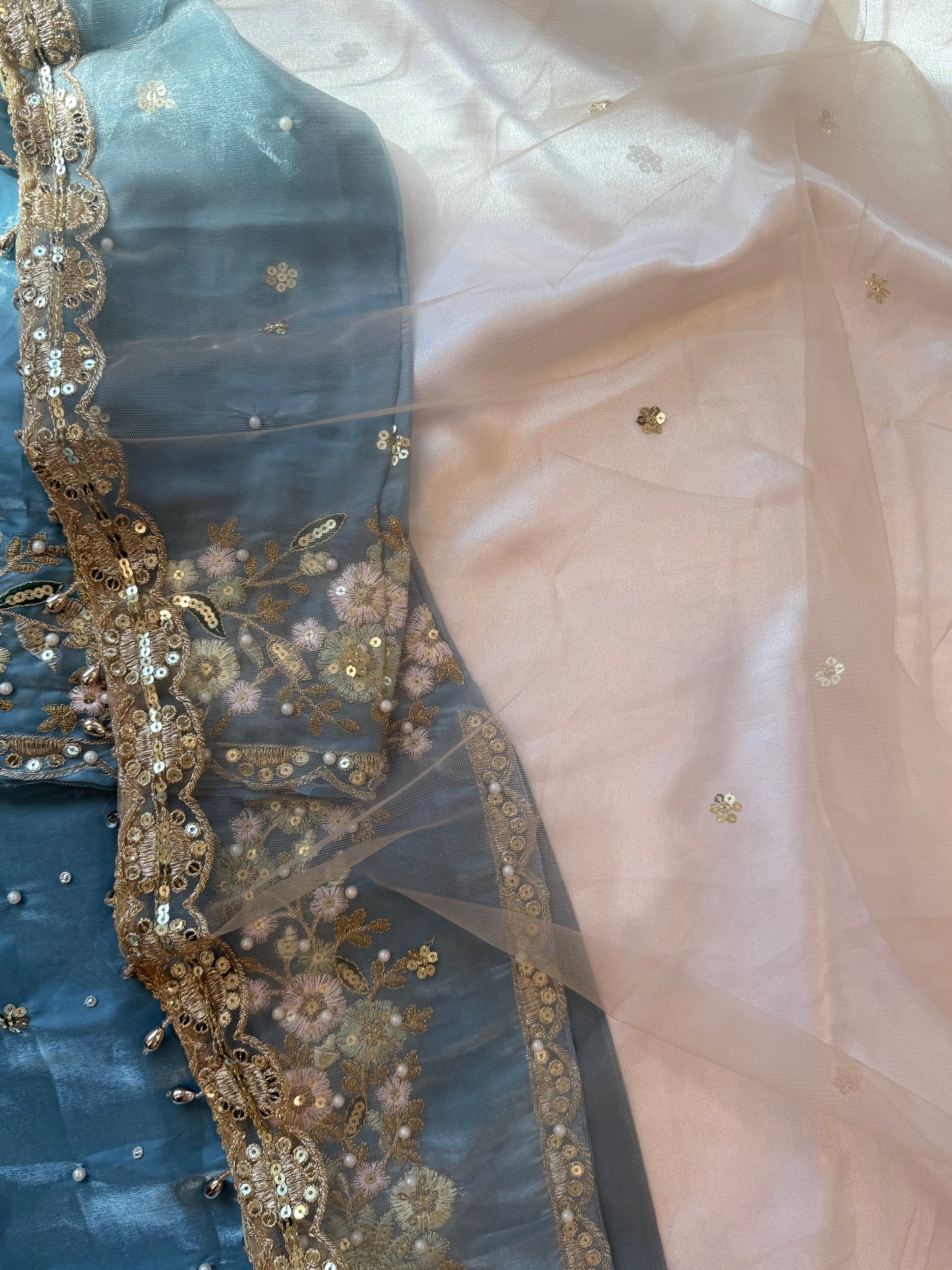 JIMMY CHOO READYMADE EMBROIDERY SUIT 6 Q