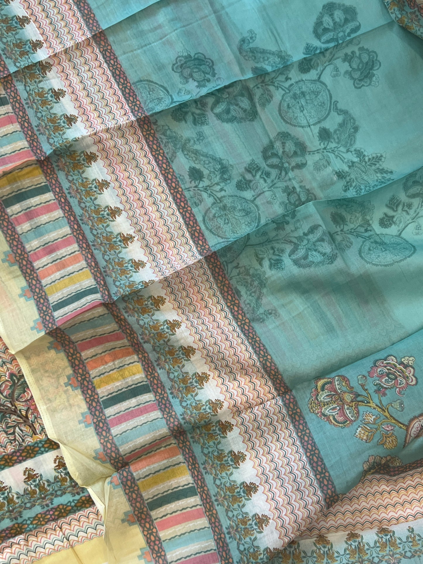 KASMIRI LAWN COTTON EMBROIDERY 2