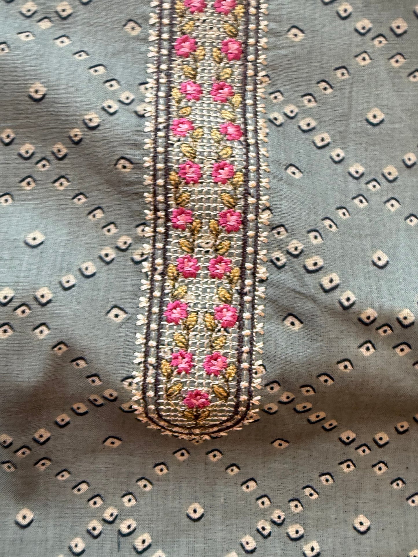 SAAJ COTTON READYMADE SUIT 2 Q