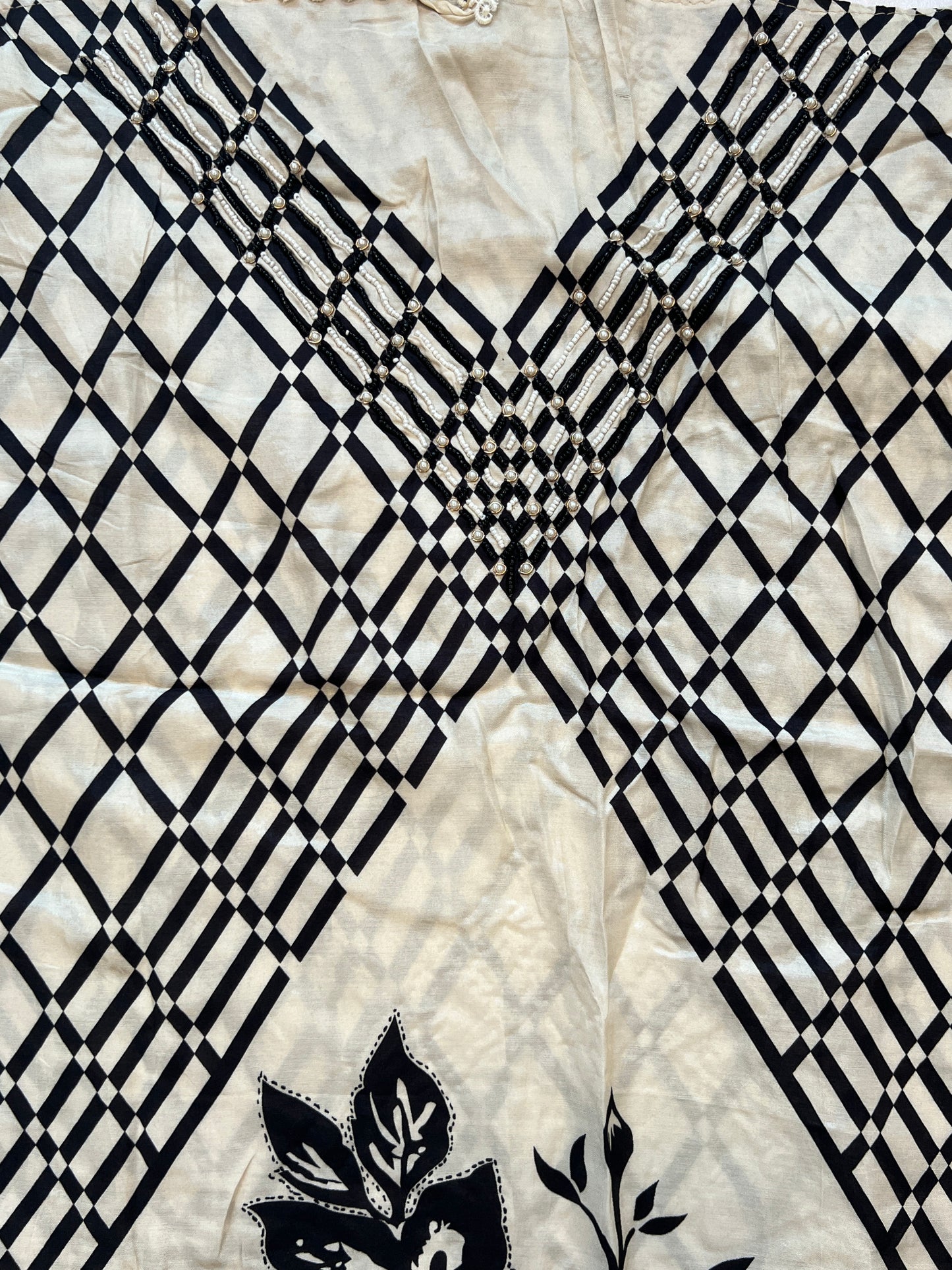 OFFWHITE MUSLIN HAND WORK SUIT 279
