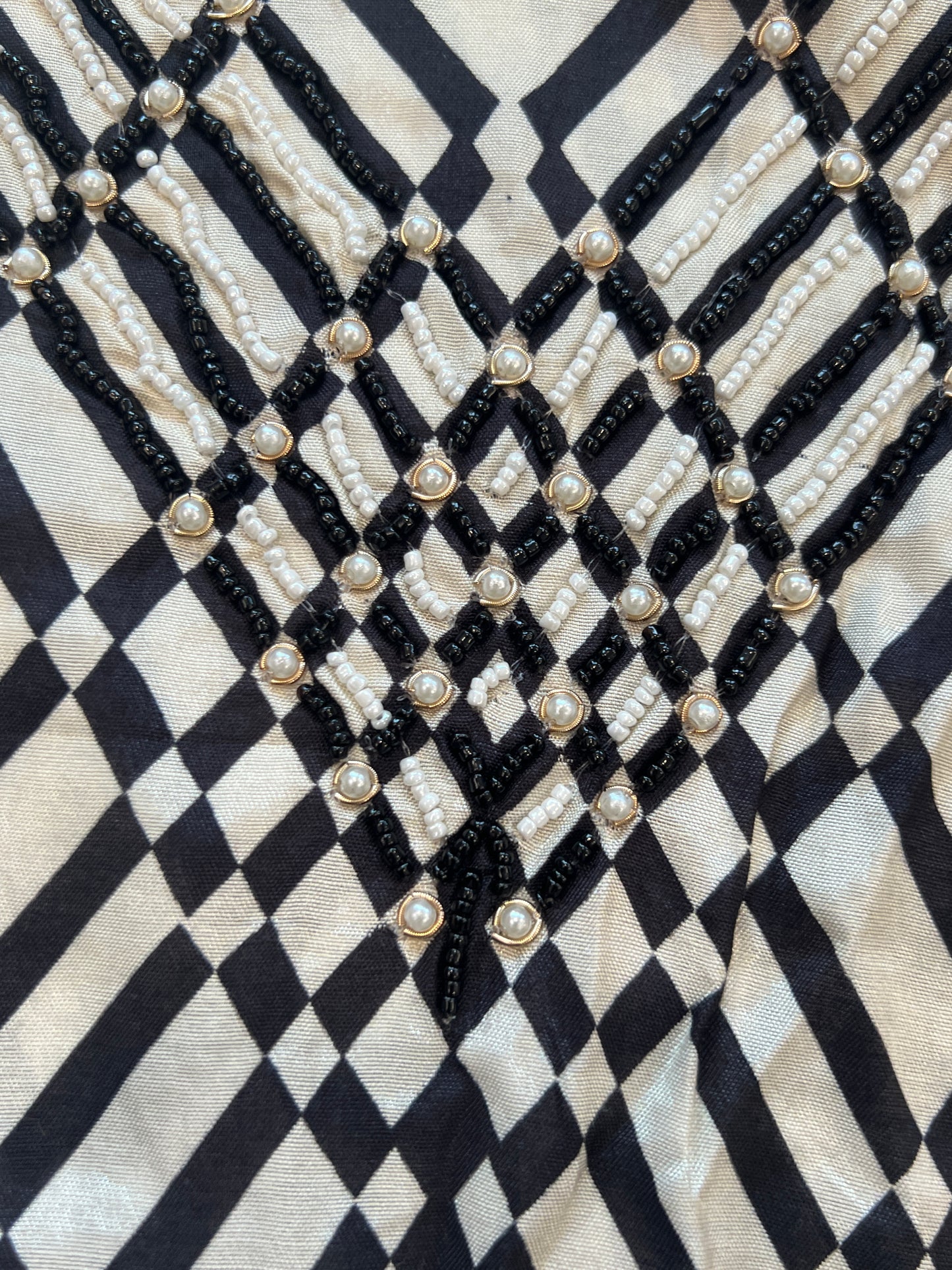 OFFWHITE MUSLIN HAND WORK SUIT 279