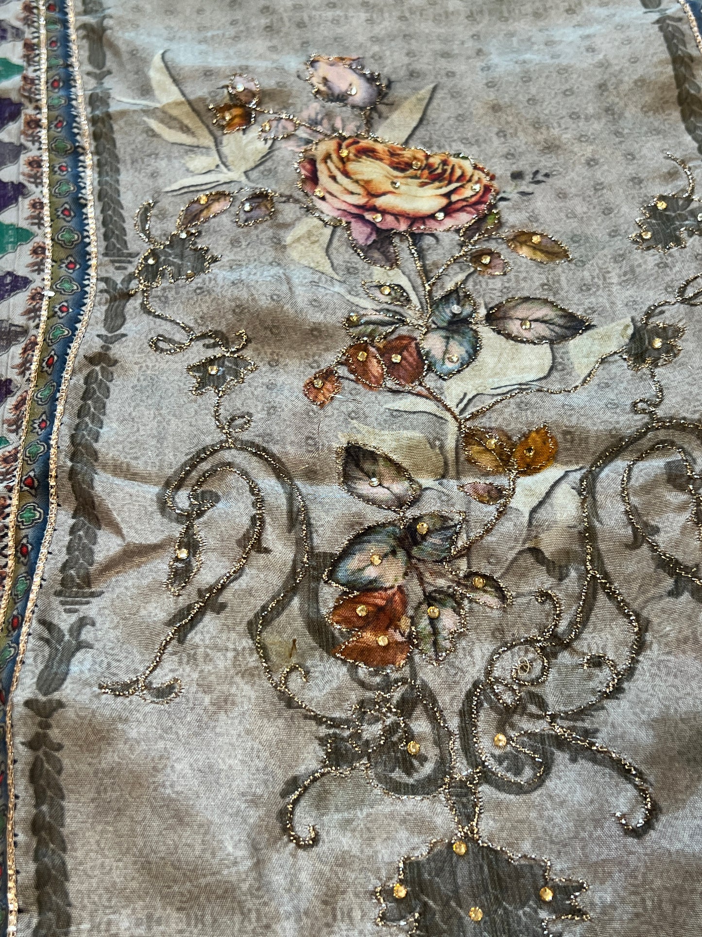 HANSA MUSLIN EMBROIDERY SUIT