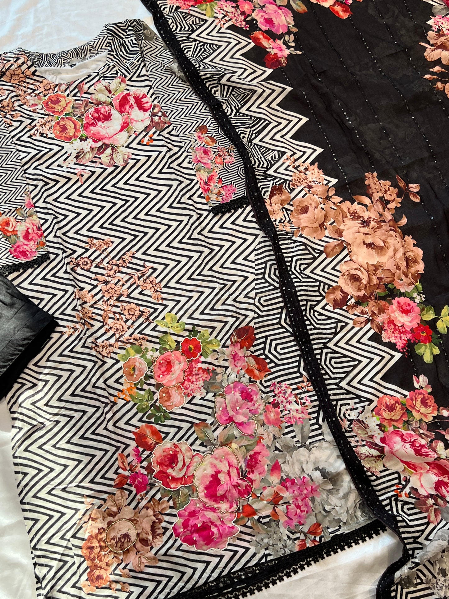 SF MUSLIN READYMADE SUIT