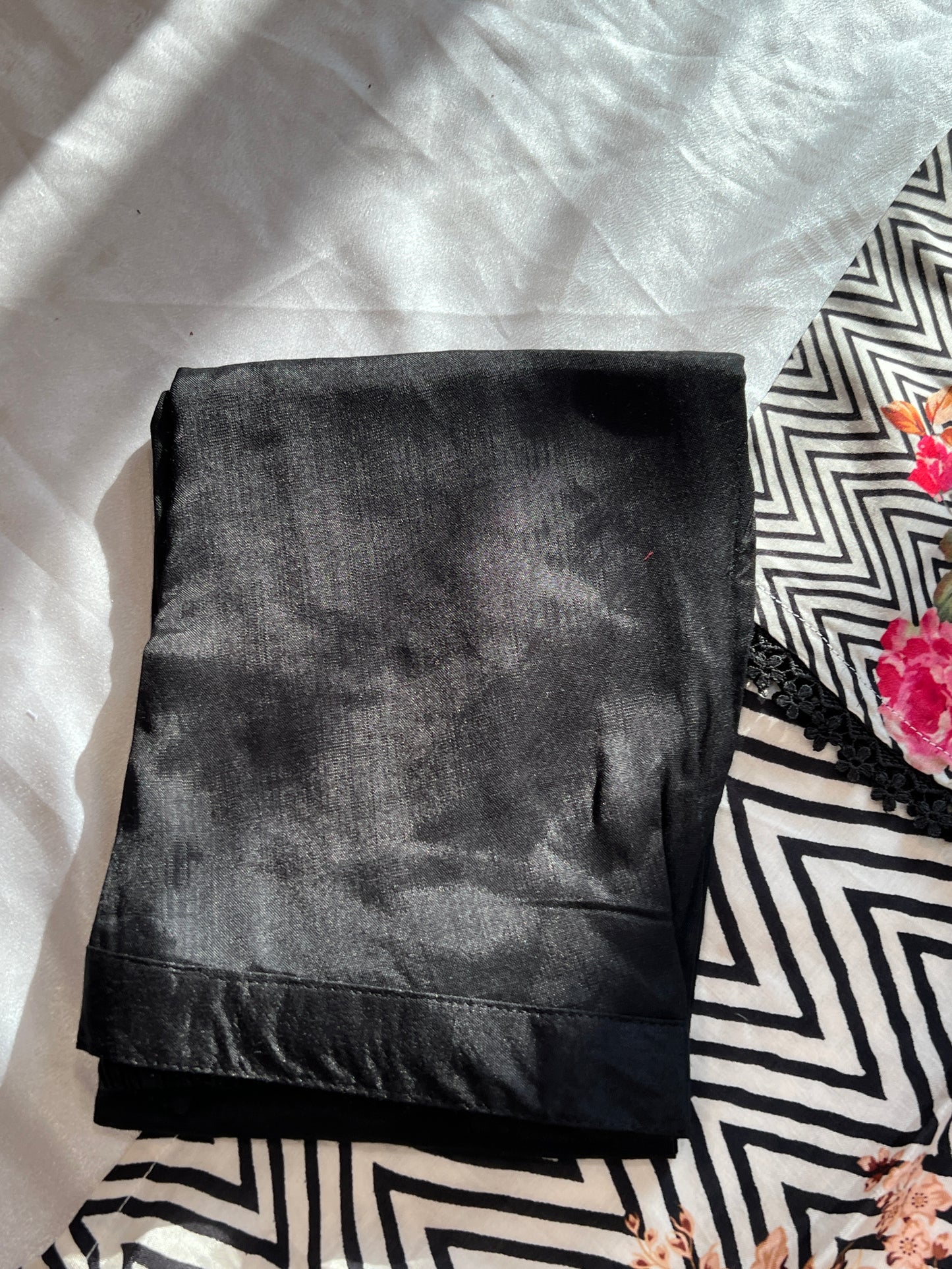 SF MUSLIN READYMADE SUIT