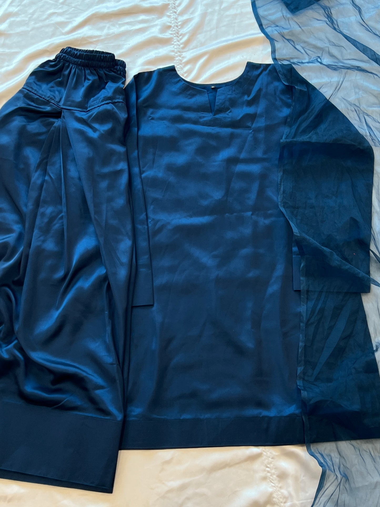 MEHRUNISSA FARSHI SHALWAR SUIT