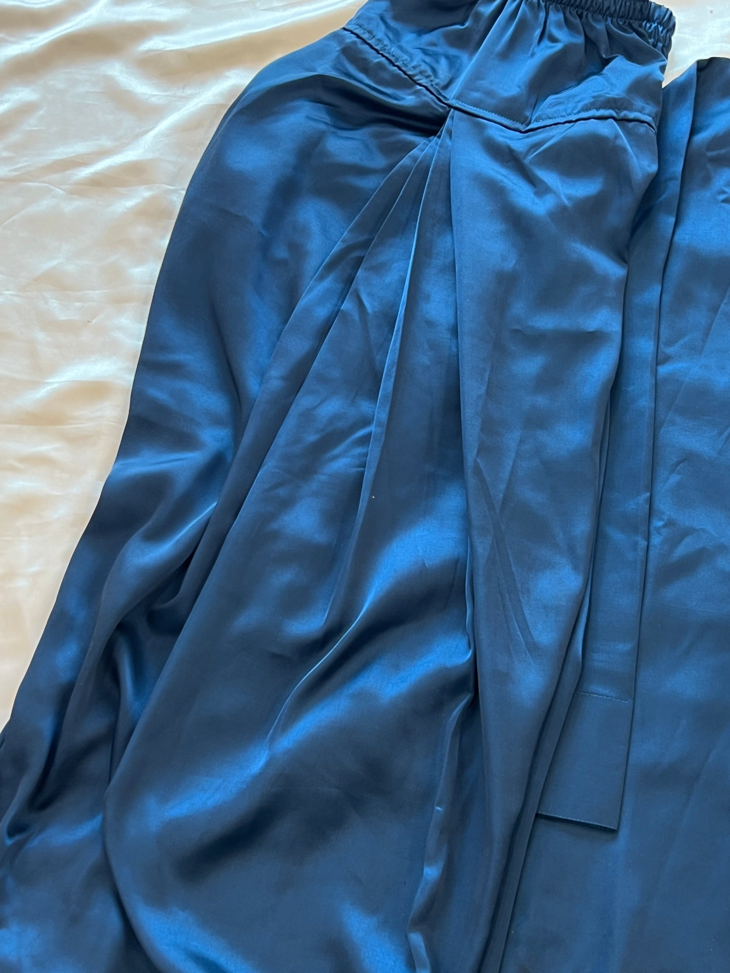 MEHRUNISSA FARSHI SHALWAR SUIT